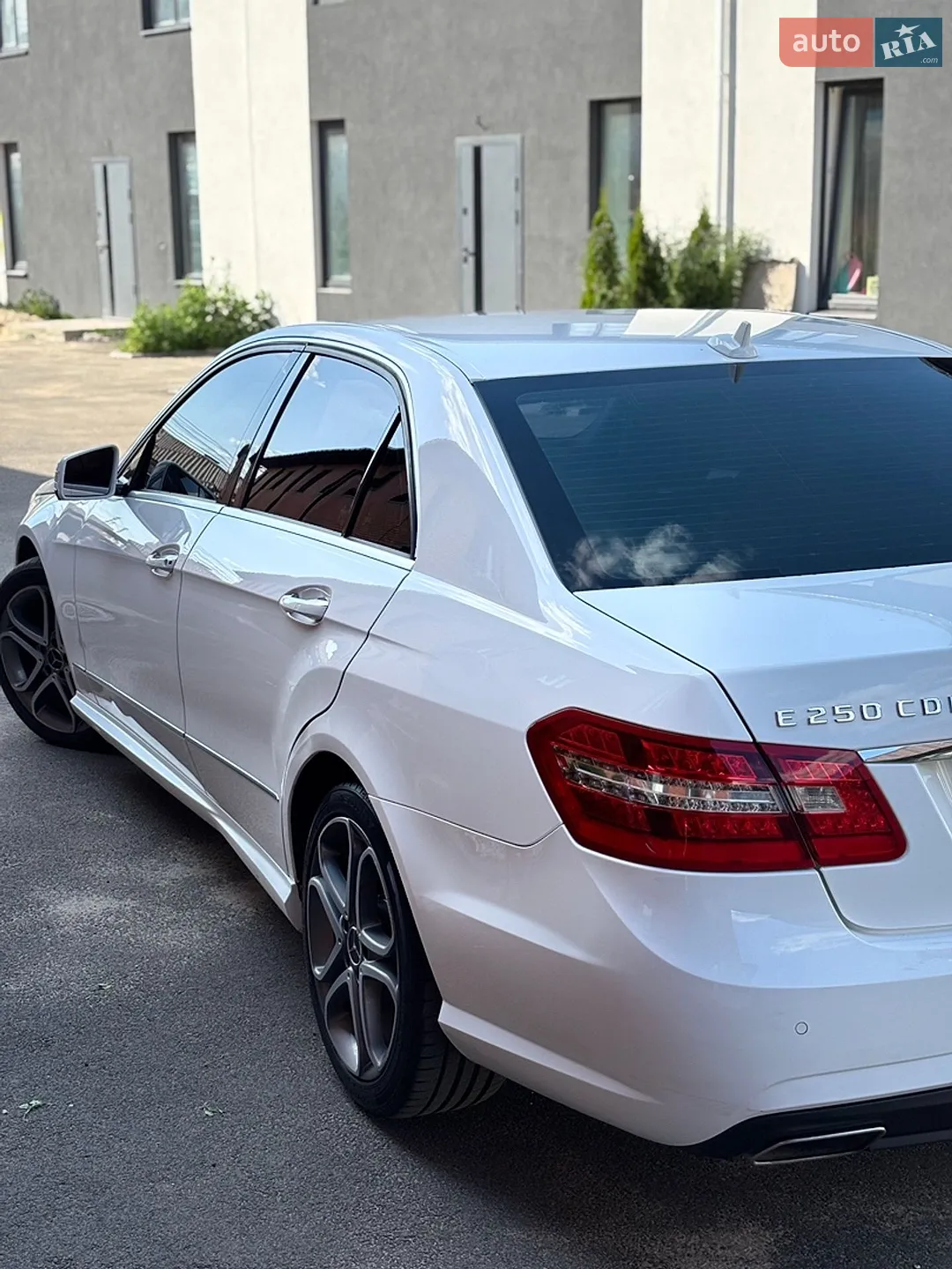 2012 Mercedes-Benz E-klasse - мініатюра 4