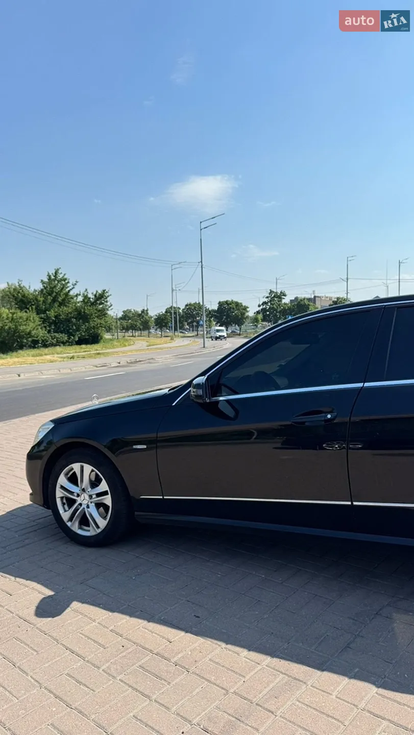 Mercedes-Benz E-Class 2010 VIN WDD2120031A316794 фото оголошення 52 з 65