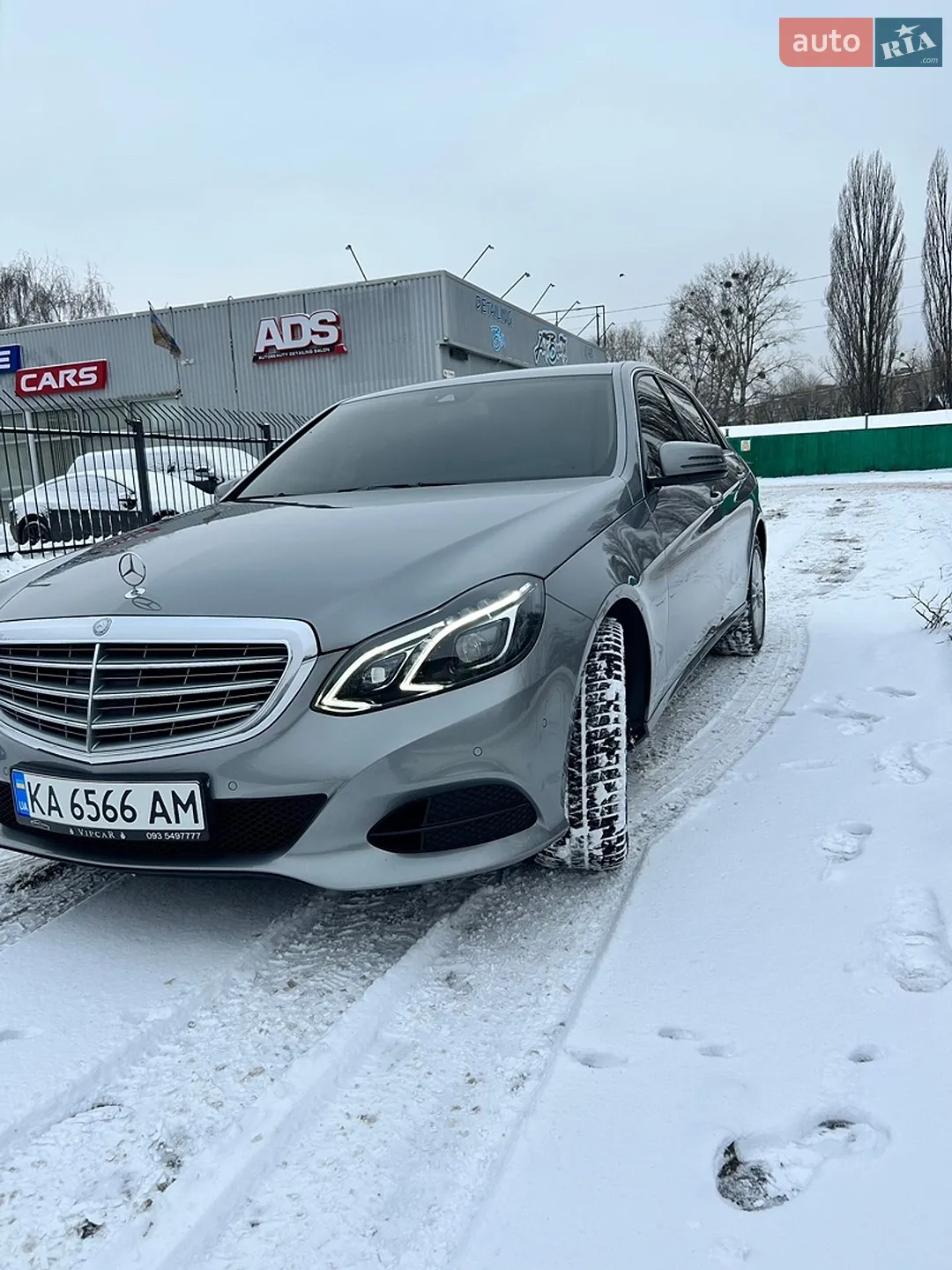 2013 Mercedes-Benz E-klasse - мініатюра 16