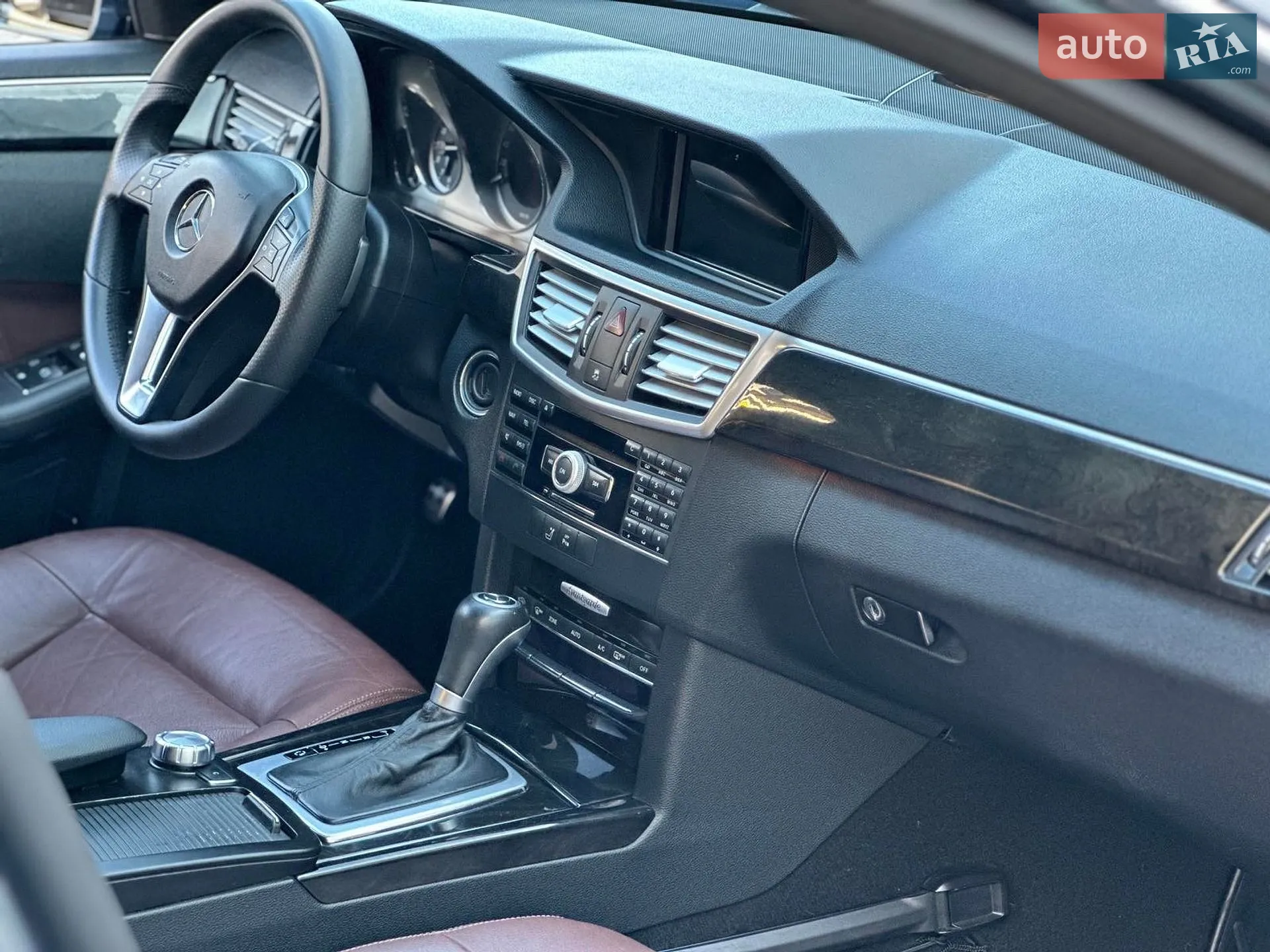 2010 Mercedes-Benz E-klasse - мініатюра 10
