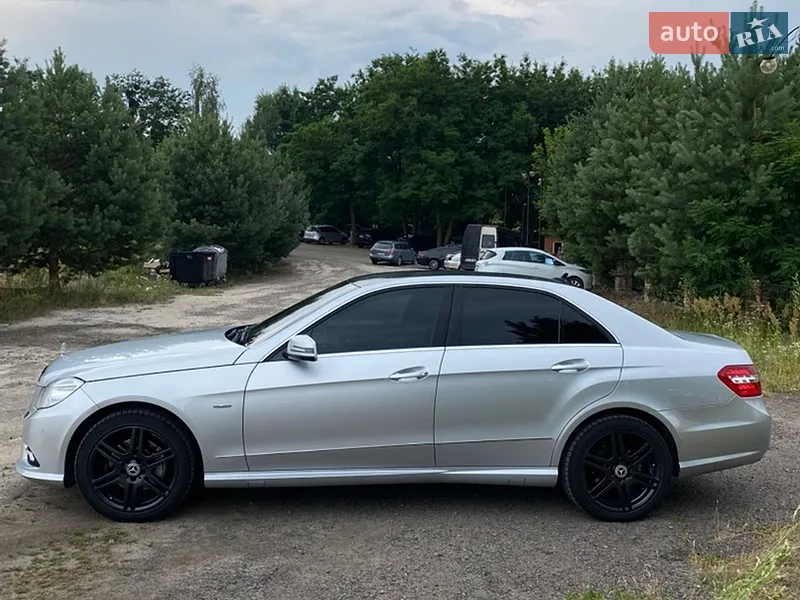 Mercedes-Benz E Class 2010 VIN WDD2120891A348540 фото оголошення 4 з 59