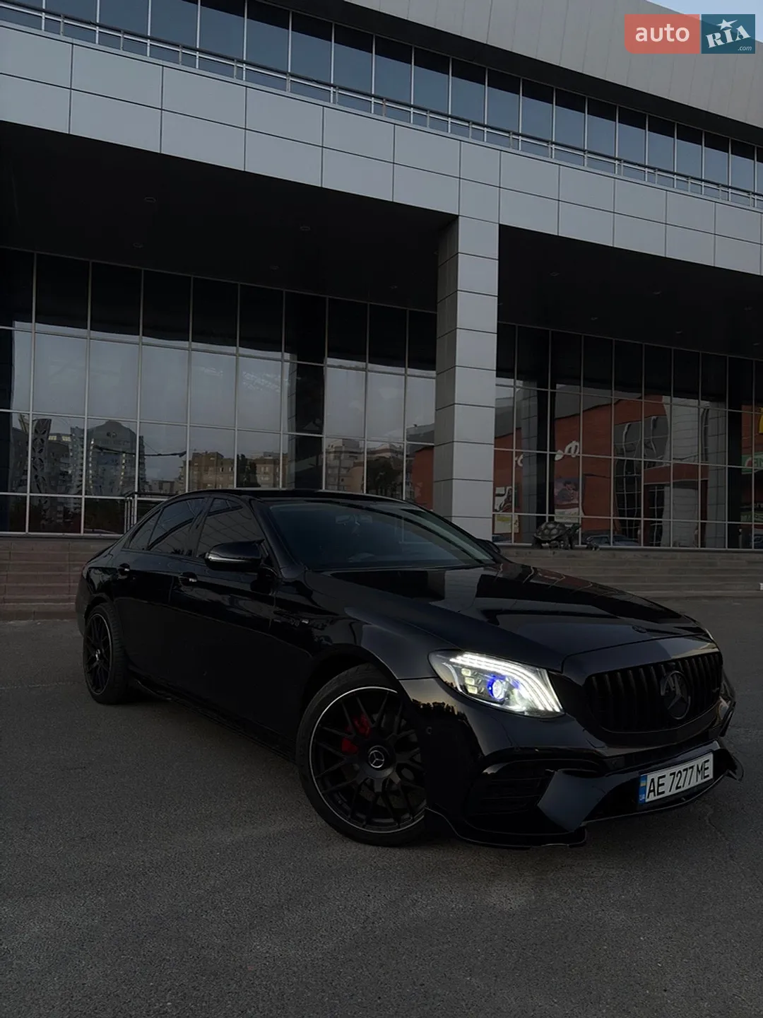 Mercedes-Benz E Class 2016 VIN WDD2130131A153847 фото оголошення 7 з 37