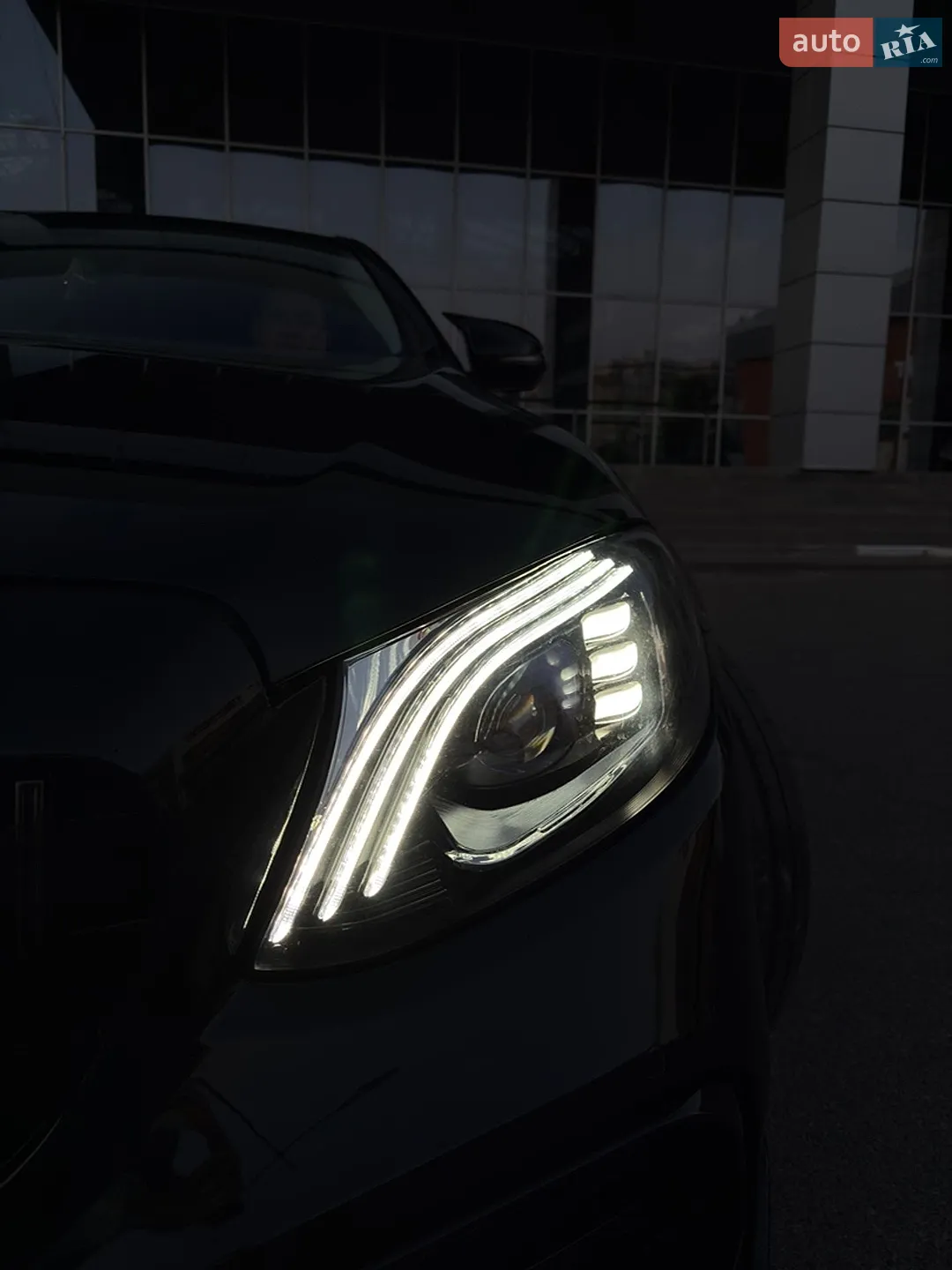 Mercedes-Benz E Class 2016 VIN WDD2130131A153847 фото оголошення 10 з 37
