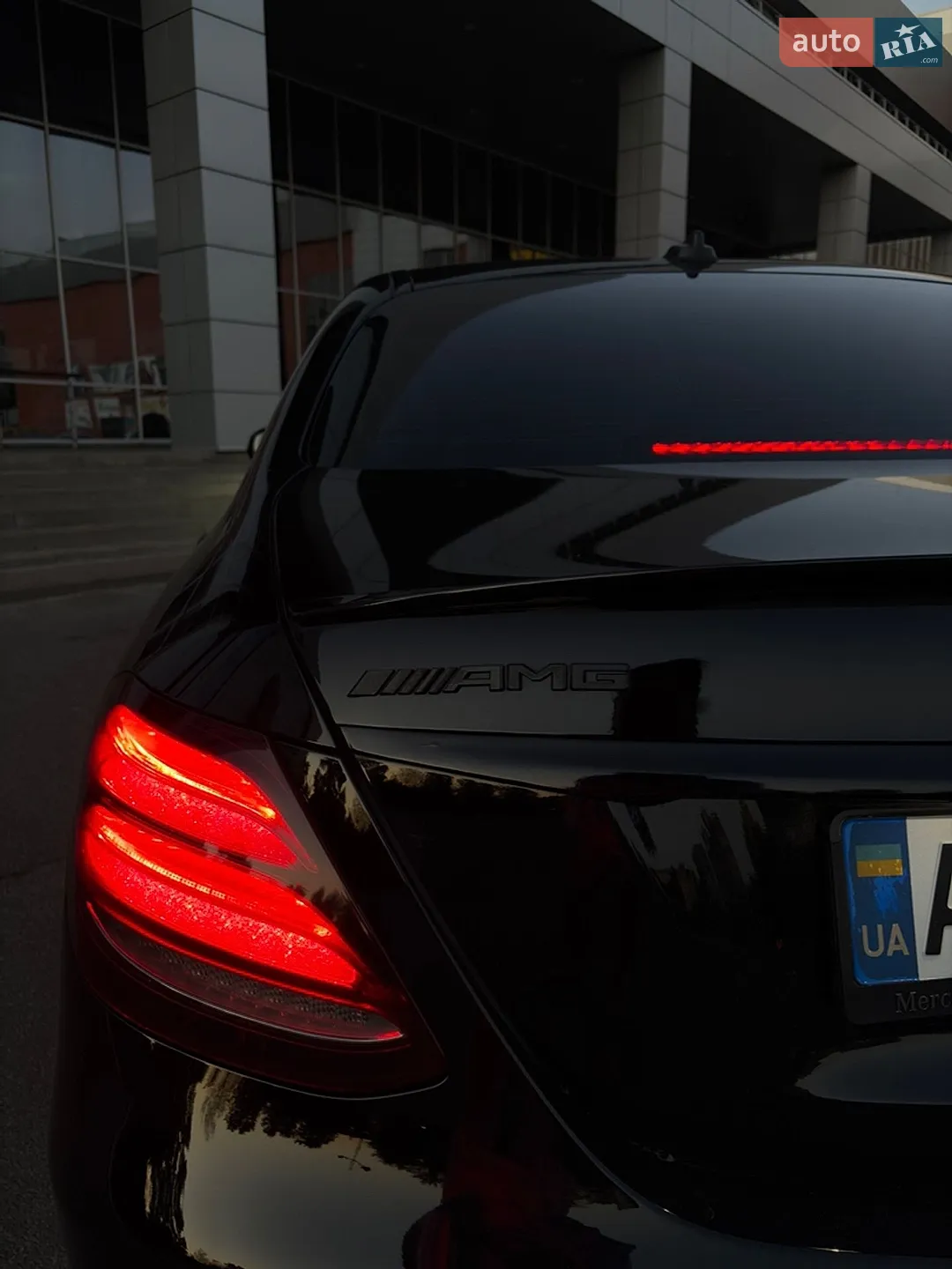 Mercedes-Benz E Class 2016 VIN WDD2130131A153847 фото оголошення 13 з 37