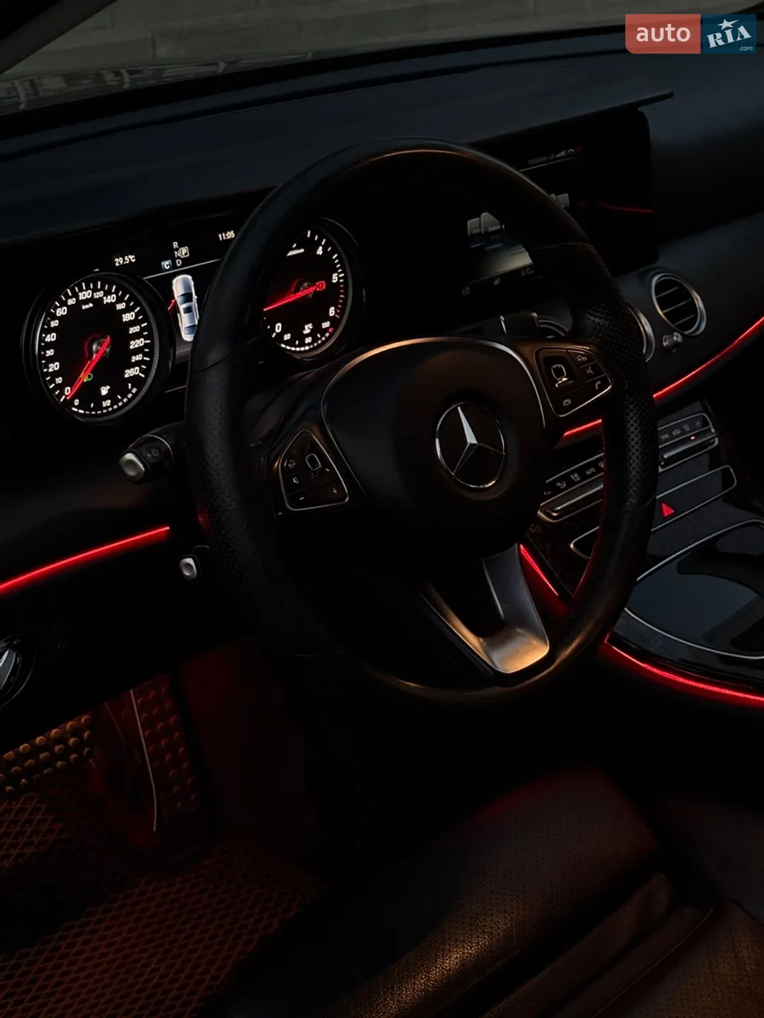 Mercedes-Benz E Class 2016 VIN WDD2130131A153847 фото оголошення 20 з 37