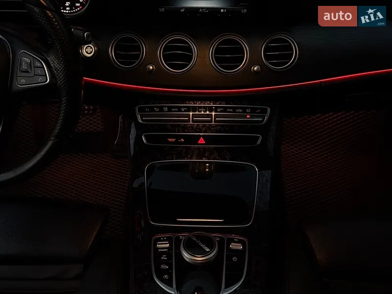 Mercedes-Benz E Class 2016 VIN WDD2130131A153847 фото оголошення 28 з 63