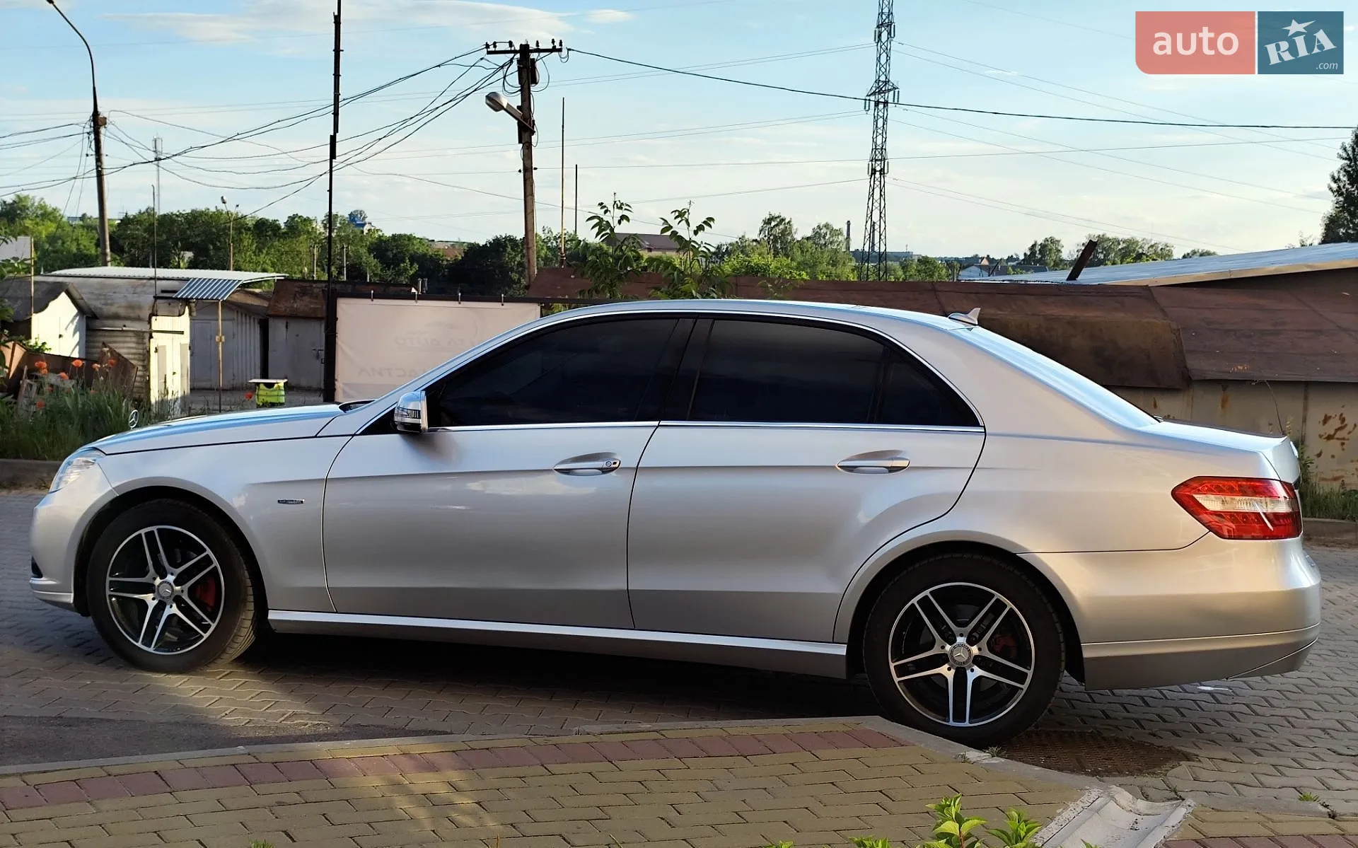 2010 Mercedes-Benz E-klasse - мініатюра 5