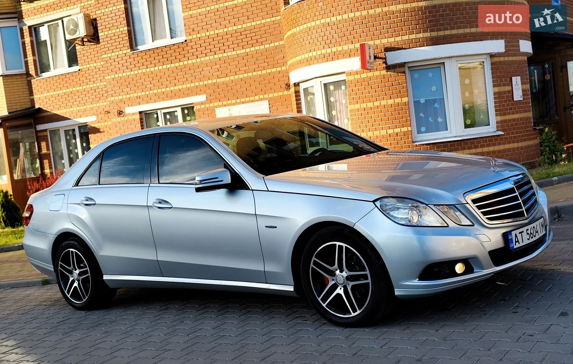 2010 Mercedes-Benz E-klasse - мініатюра 11
