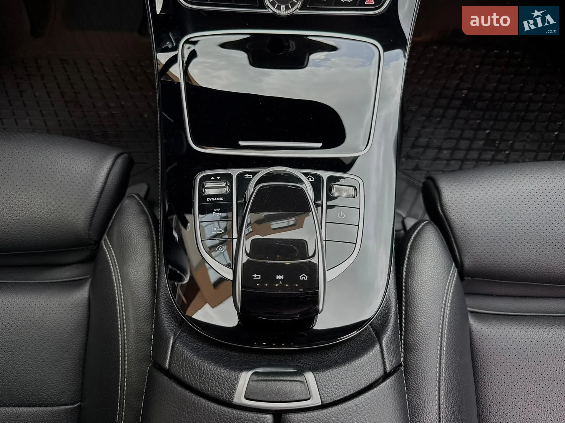2016 Mercedes-Benz E-klasse - мініатюра 33