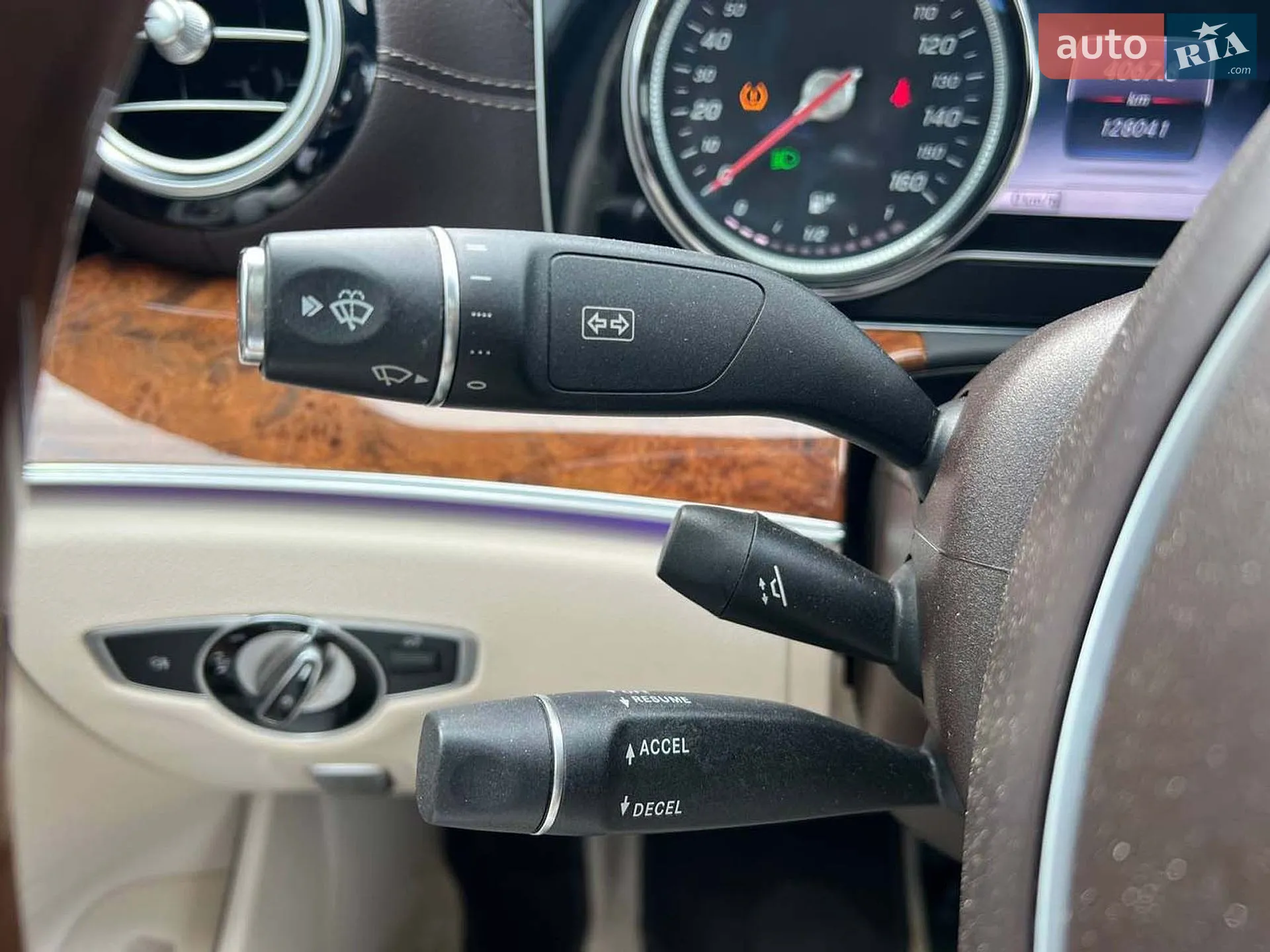 2017 Mercedes-Benz E-klasse - мініатюра 31