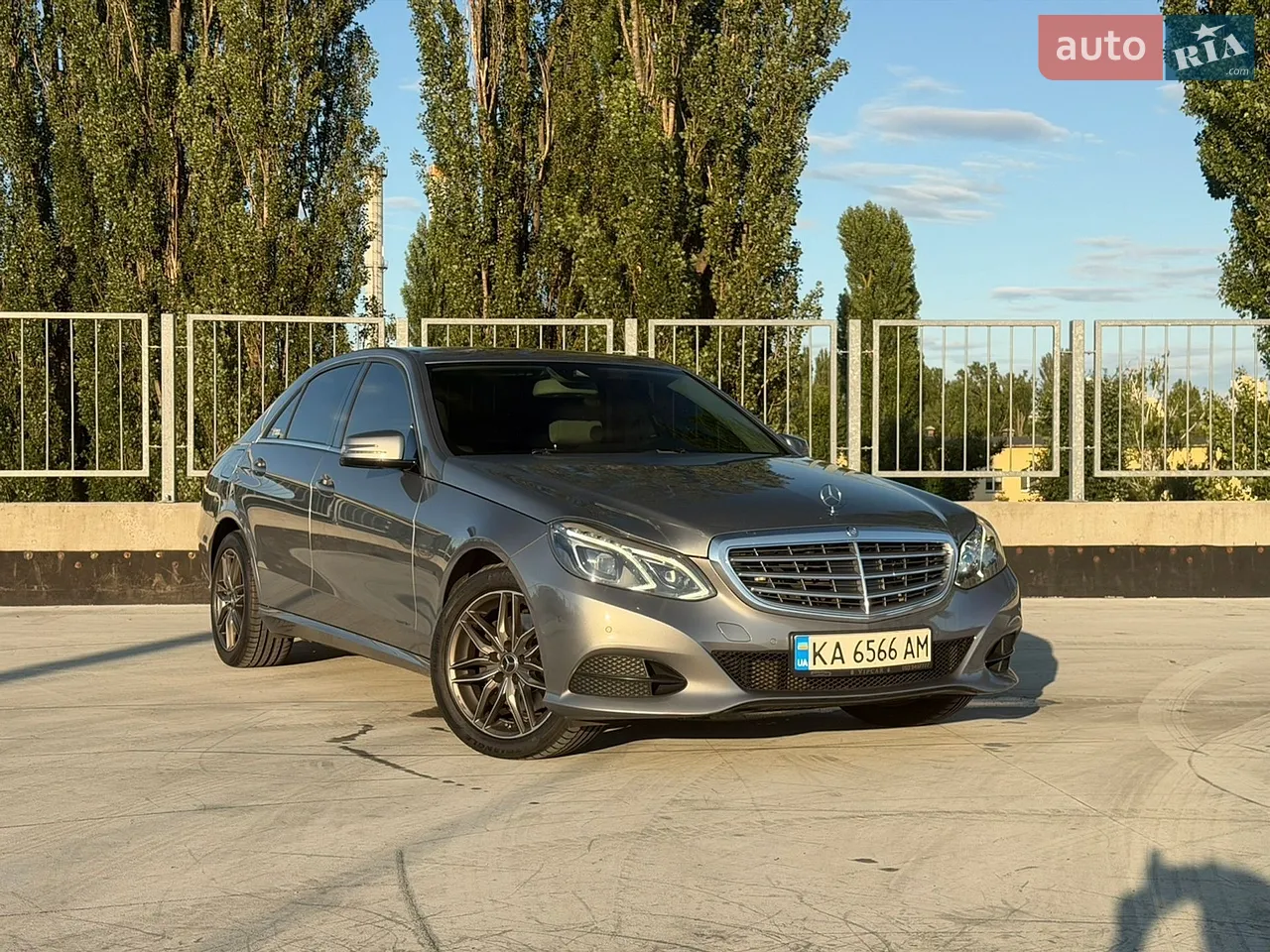 2012 Mercedes-Benz E-klasse - мініатюра 13