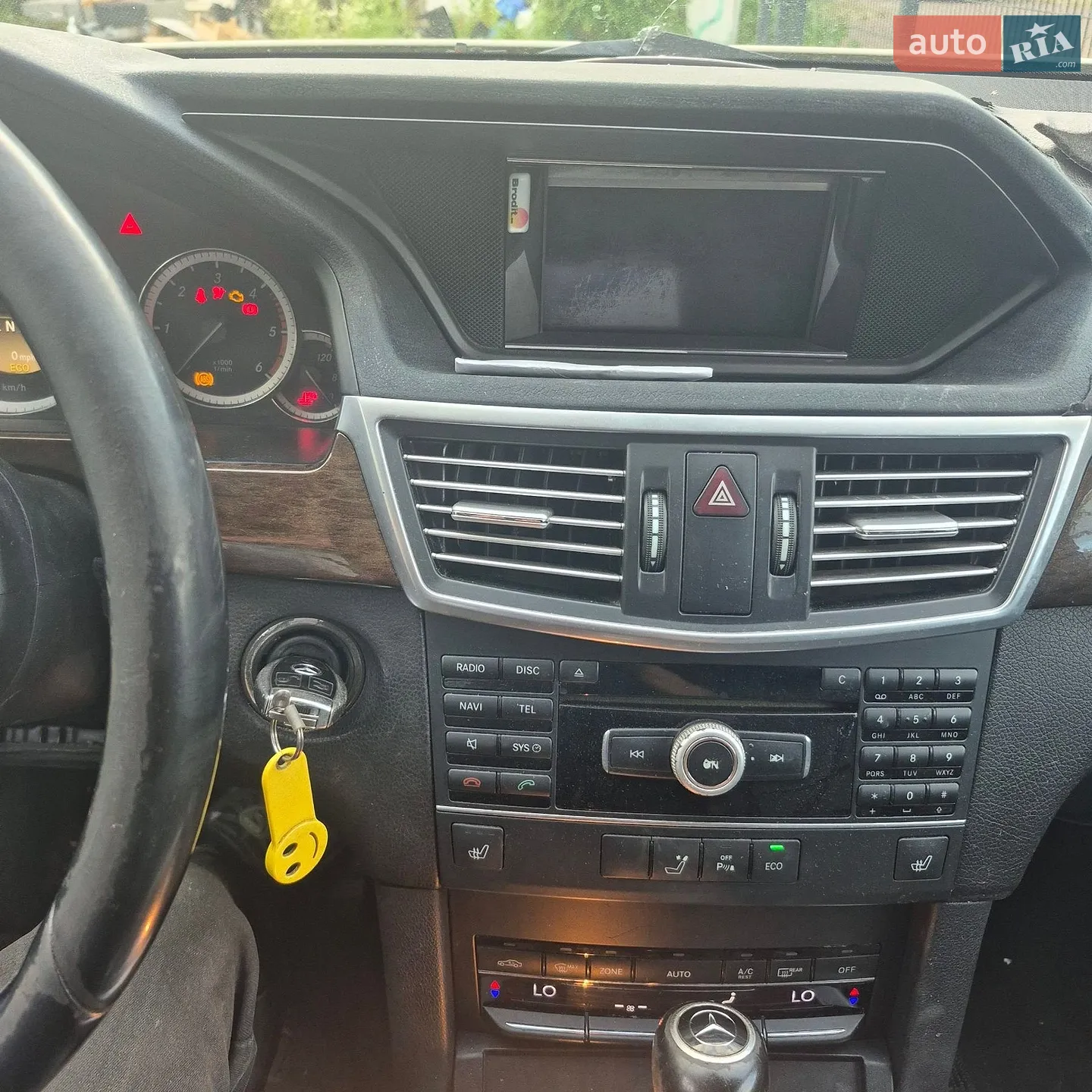 2011 Mercedes-Benz E-klasse - мініатюра 8