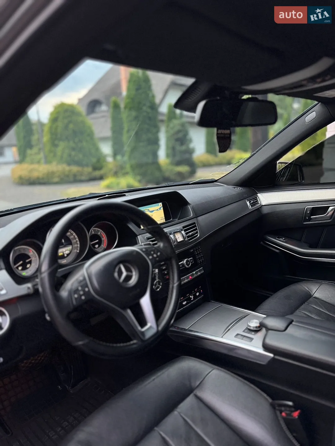 2013 Mercedes-Benz E-klasse - мініатюра 13