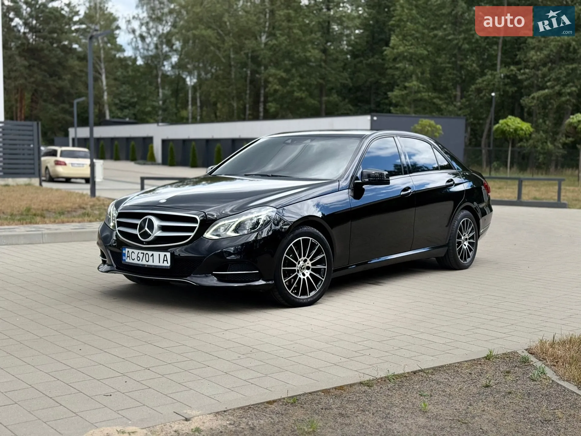 2014 Mercedes-Benz E-klasse - мініатюра 98