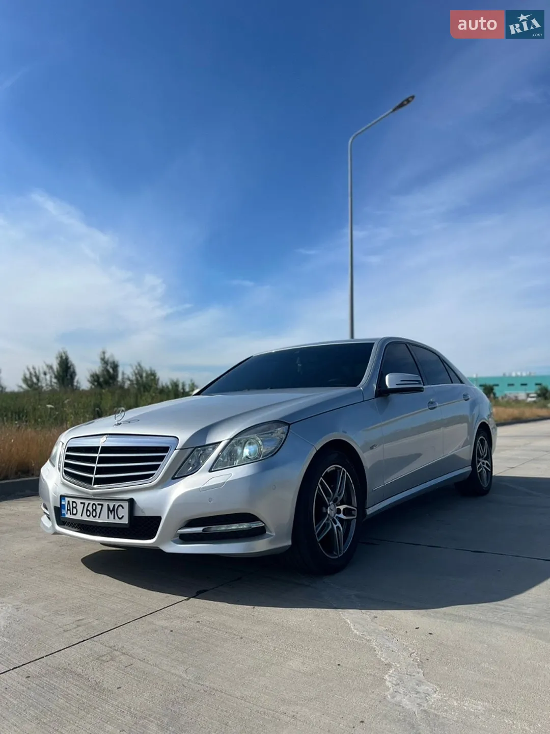 2012 Mercedes-Benz E-klasse - мініатюра 13