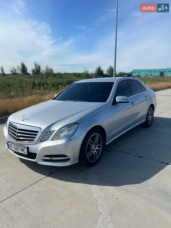 2012 Mercedes-Benz E-klasse - мініатюра 12
