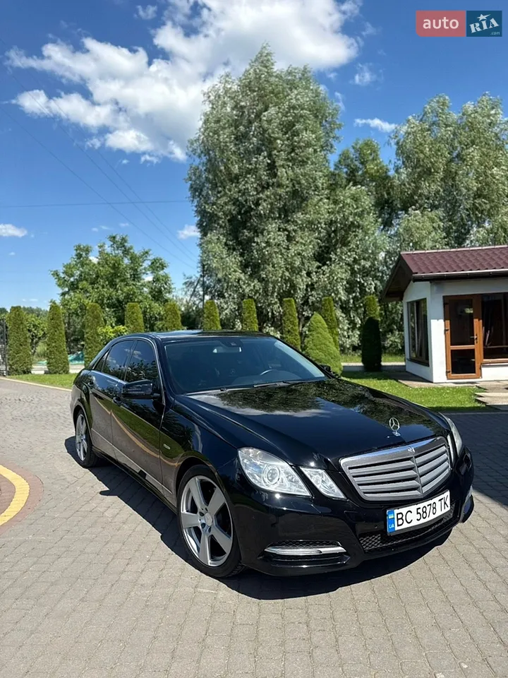 2013 Mercedes-Benz E-klasse - мініатюра 32