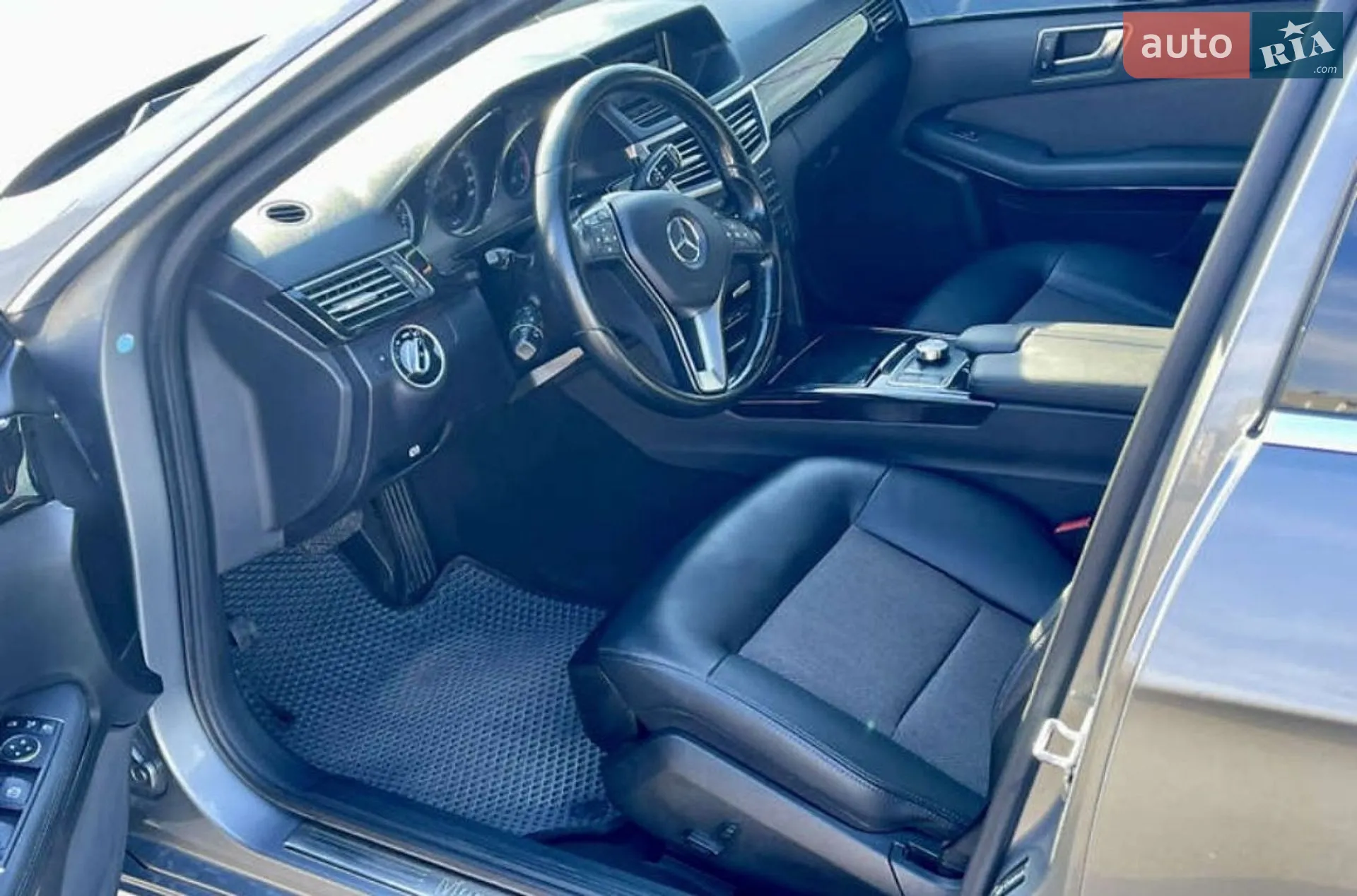 2012 Mercedes-Benz E-klasse - мініатюра 18