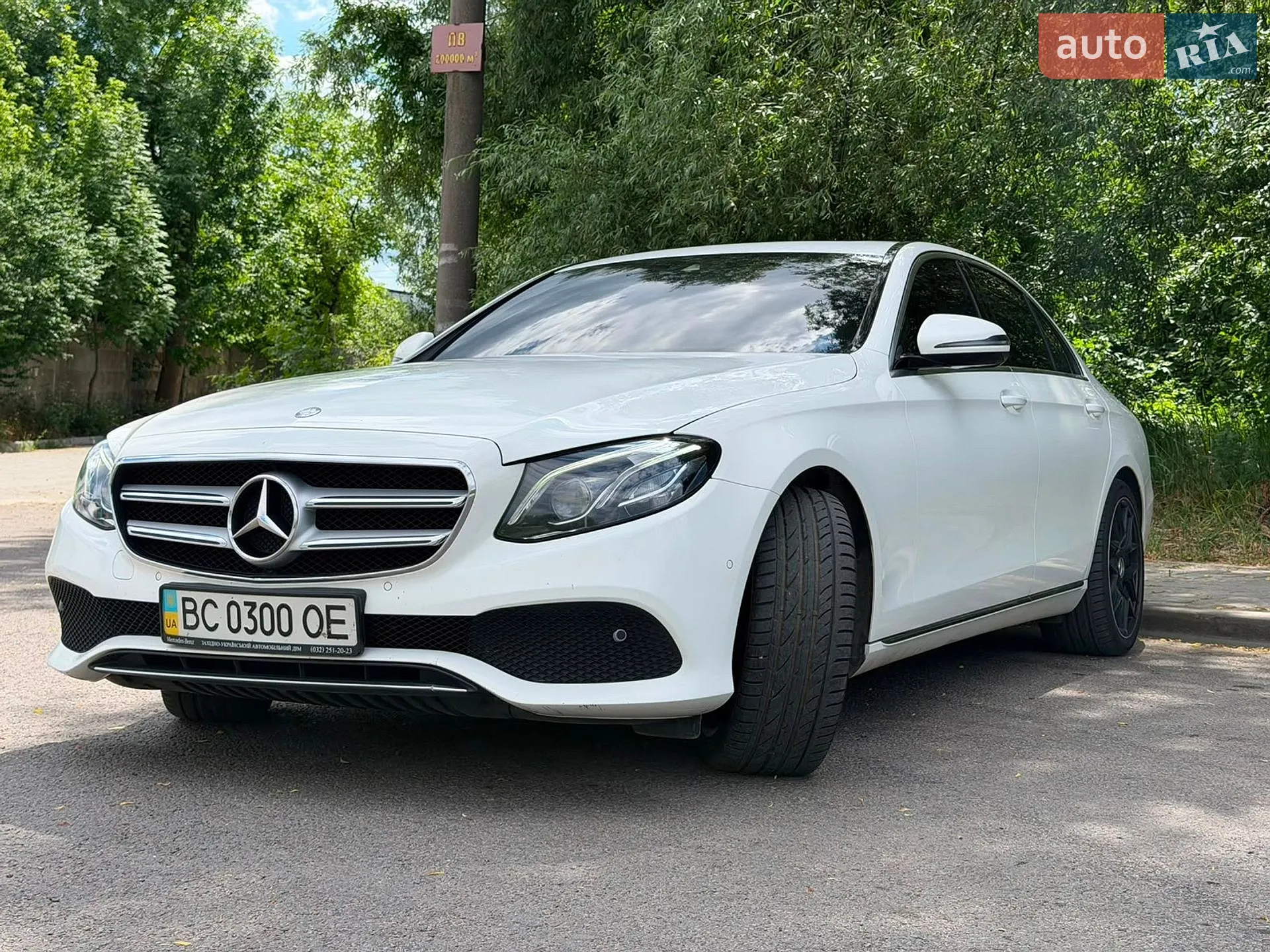 2016 Mercedes-Benz E-klasse - мініатюра 11