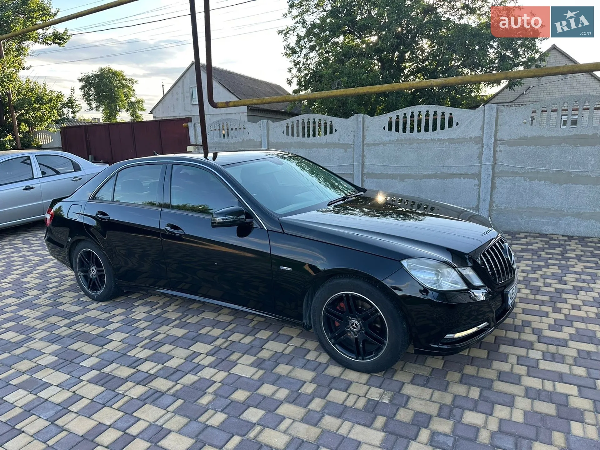 2011 Mercedes-Benz E-klasse - мініатюра 3