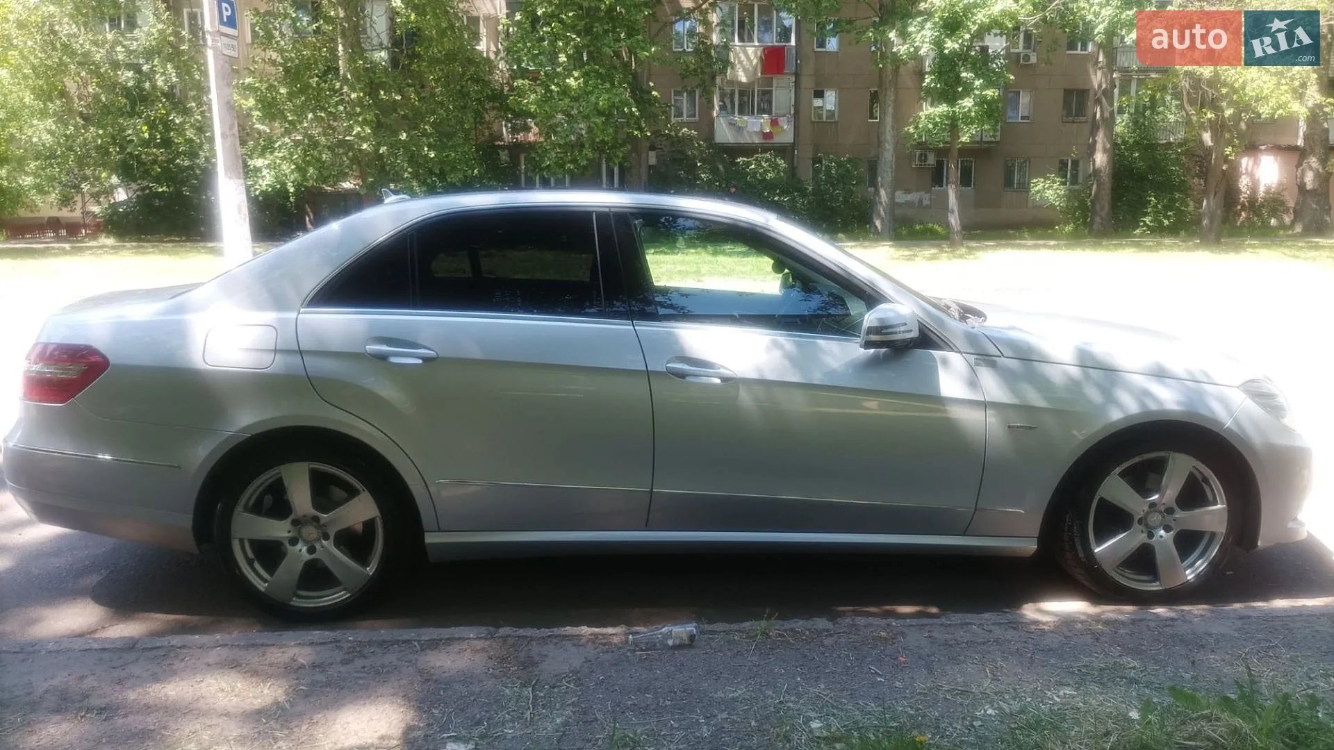 2010 Mercedes-Benz E-klasse - мініатюра 2
