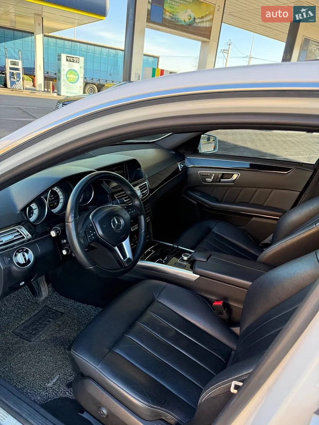2015 Mercedes-Benz E-klasse - мініатюра 12