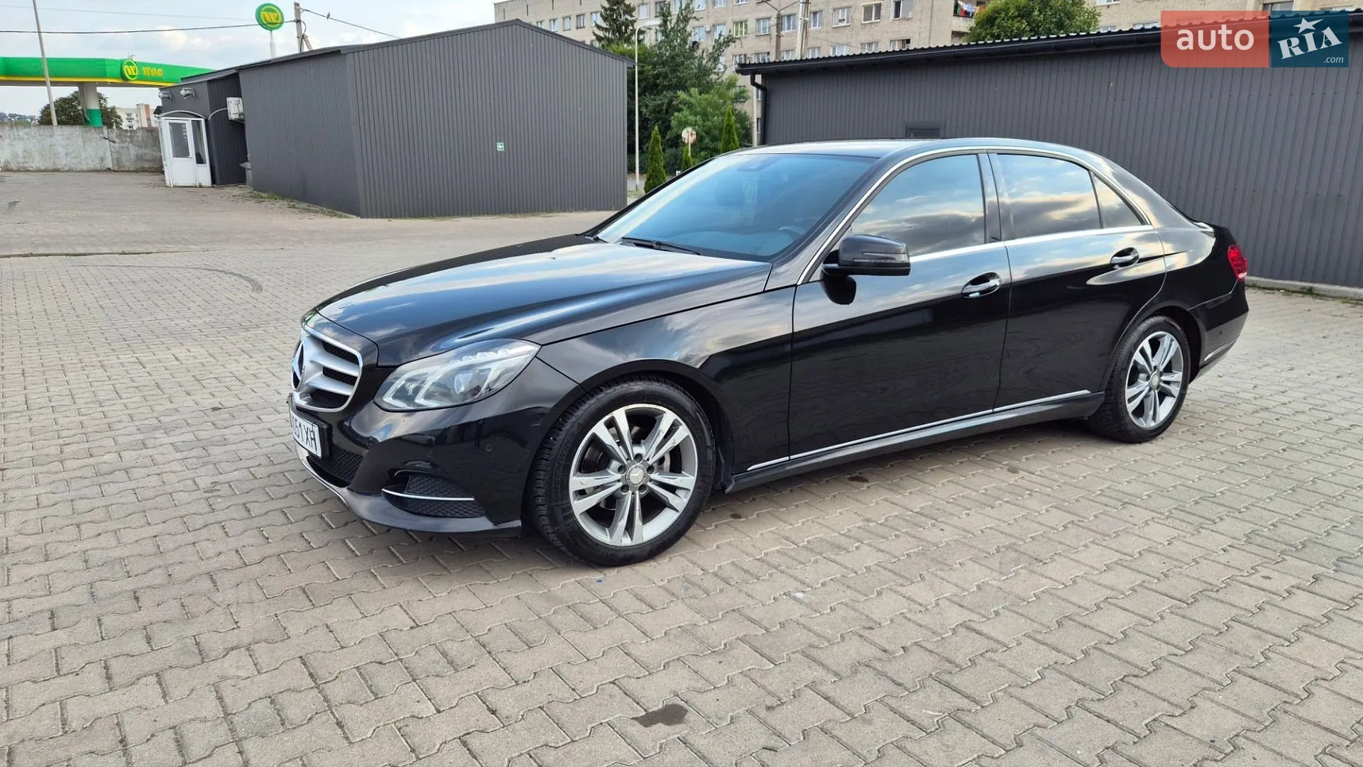 2013 Mercedes-Benz E-klasse - мініатюра 18