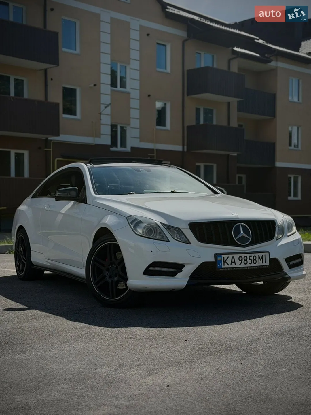 2012 Mercedes-Benz E-klasse - мініатюра 3
