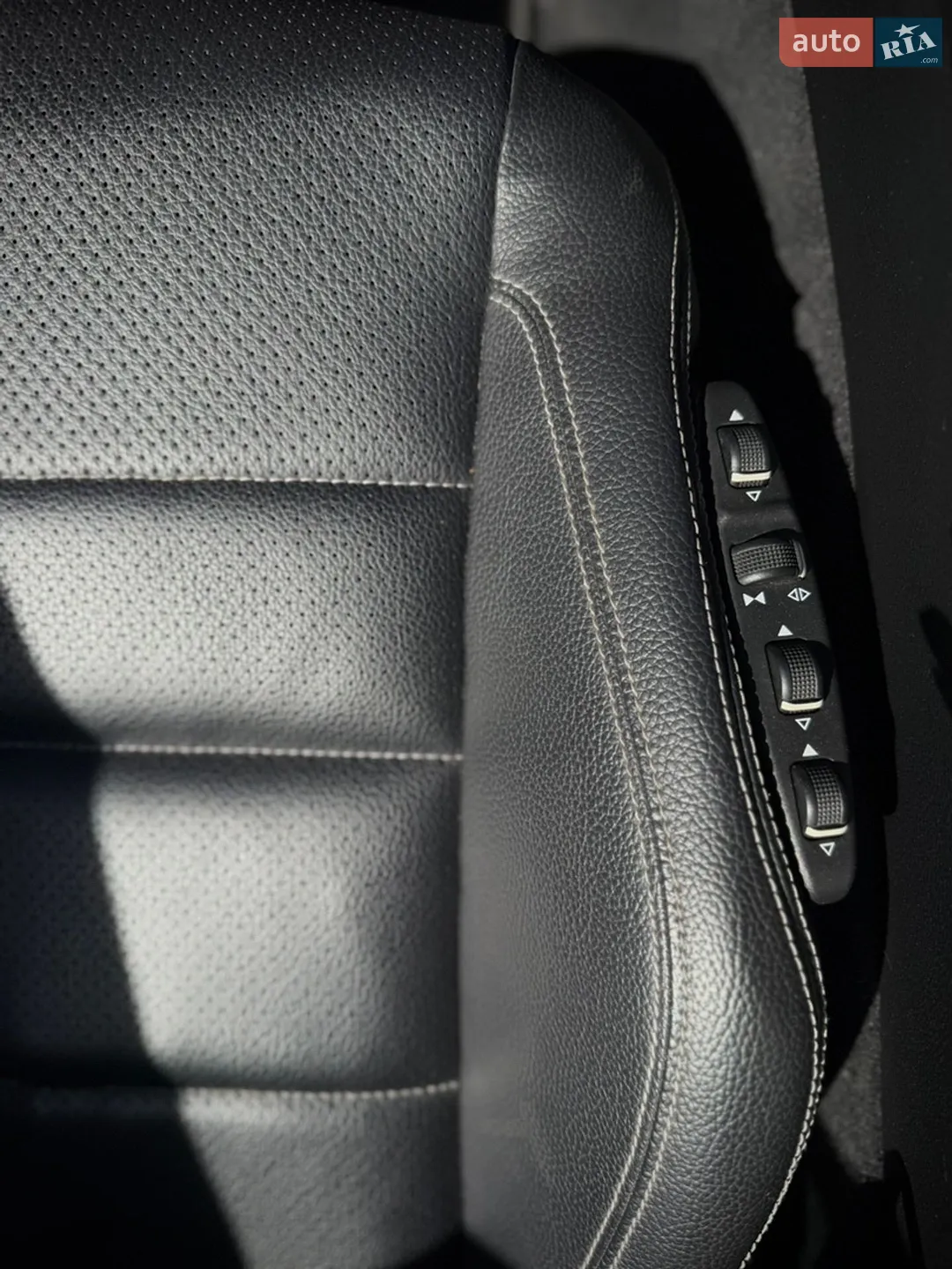 2012 Mercedes-Benz E-klasse - мініатюра 12