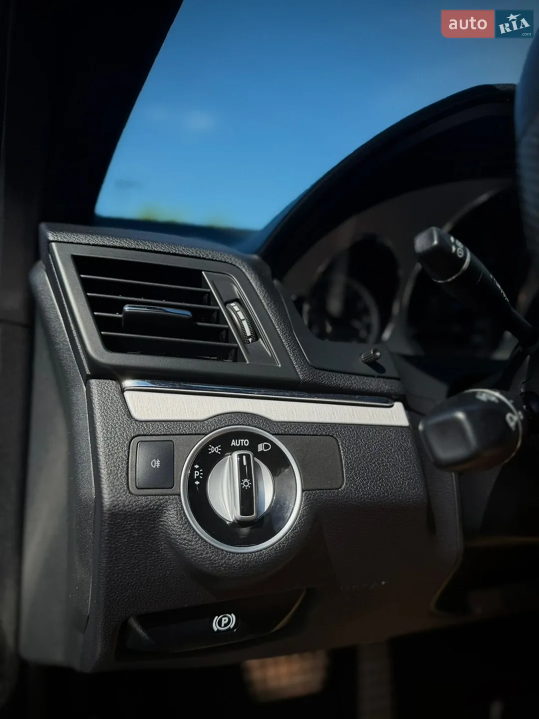 2012 Mercedes-Benz E-klasse - мініатюра 20