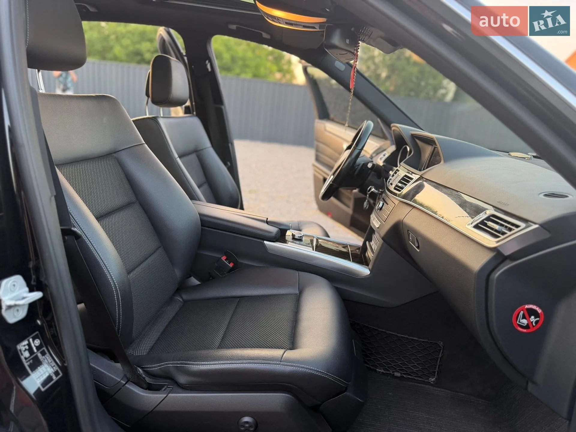 2015 Mercedes-Benz E-klasse - мініатюра 16