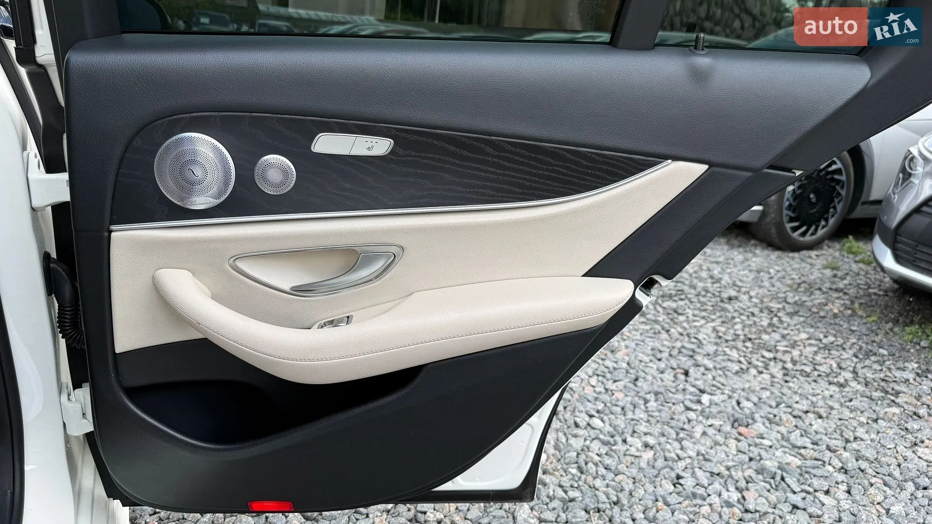 2019 Mercedes-Benz E-klasse - мініатюра 31