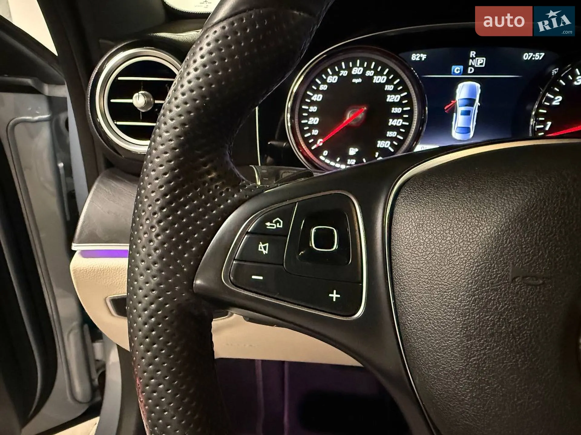 2016 Mercedes-Benz E-klasse - мініатюра 24