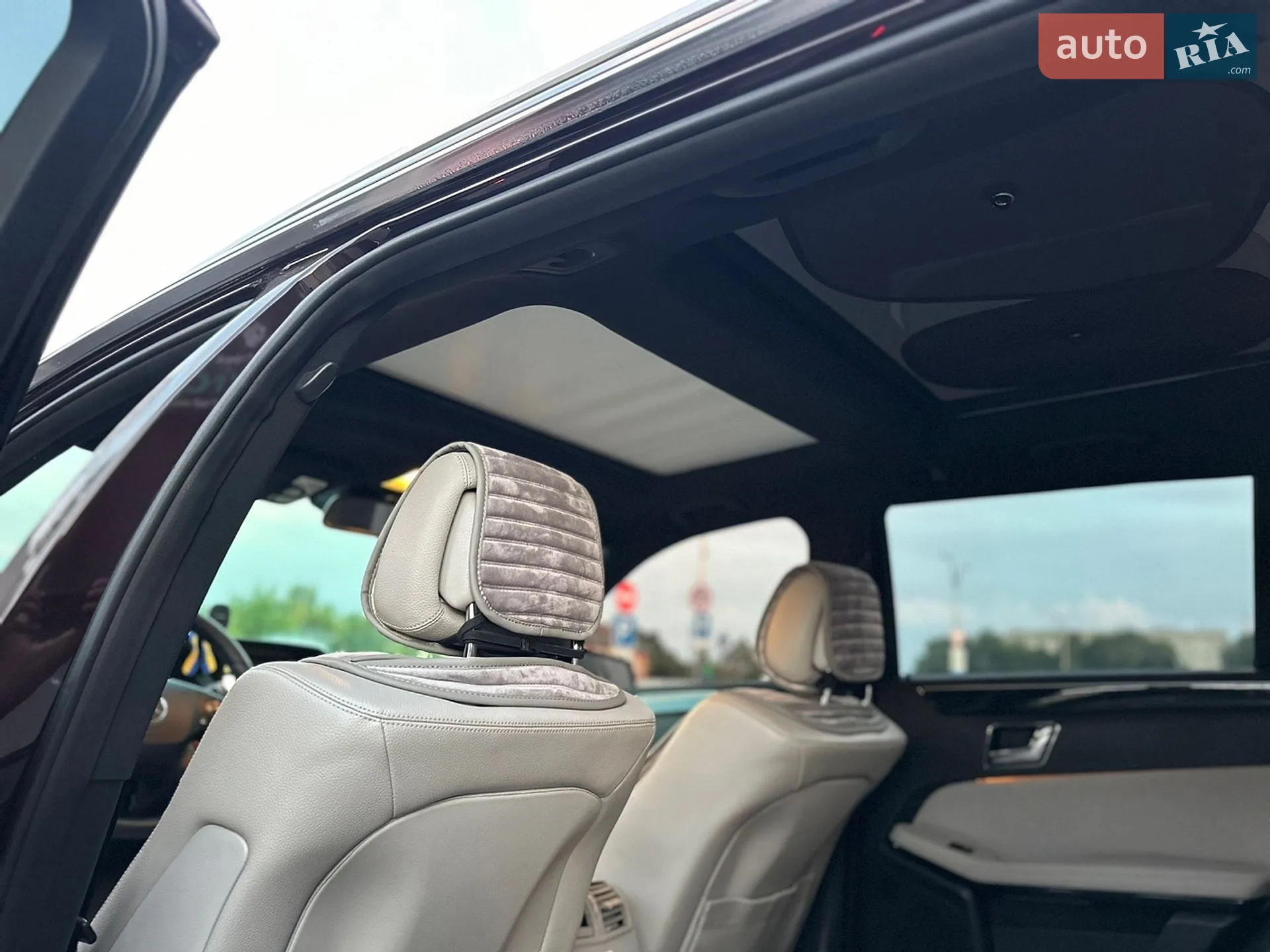 2010 Mercedes-Benz E-klasse - мініатюра 70
