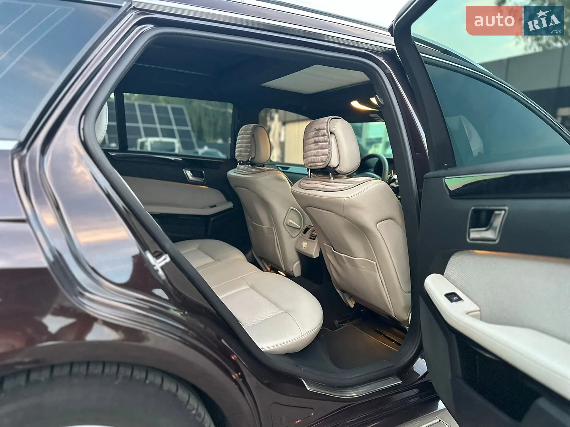 2010 Mercedes-Benz E-klasse - мініатюра 82