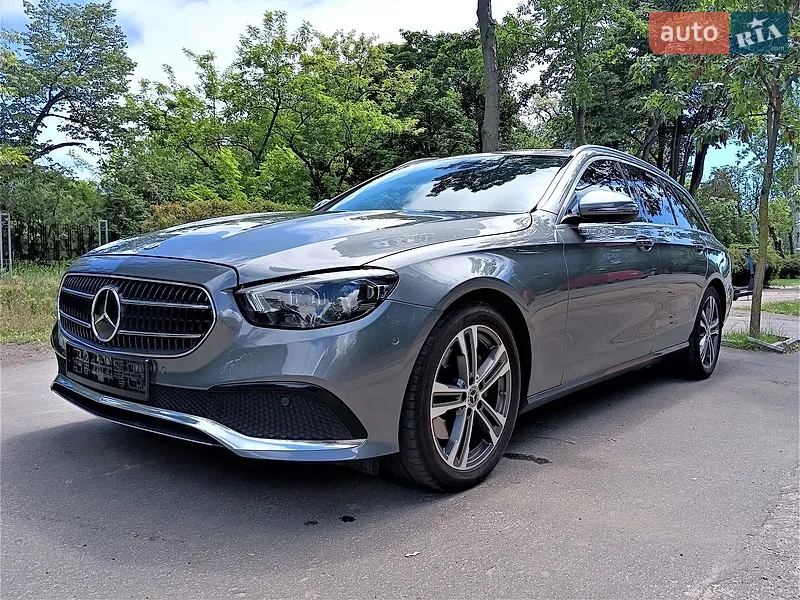 Mercedes-Benz E-Class