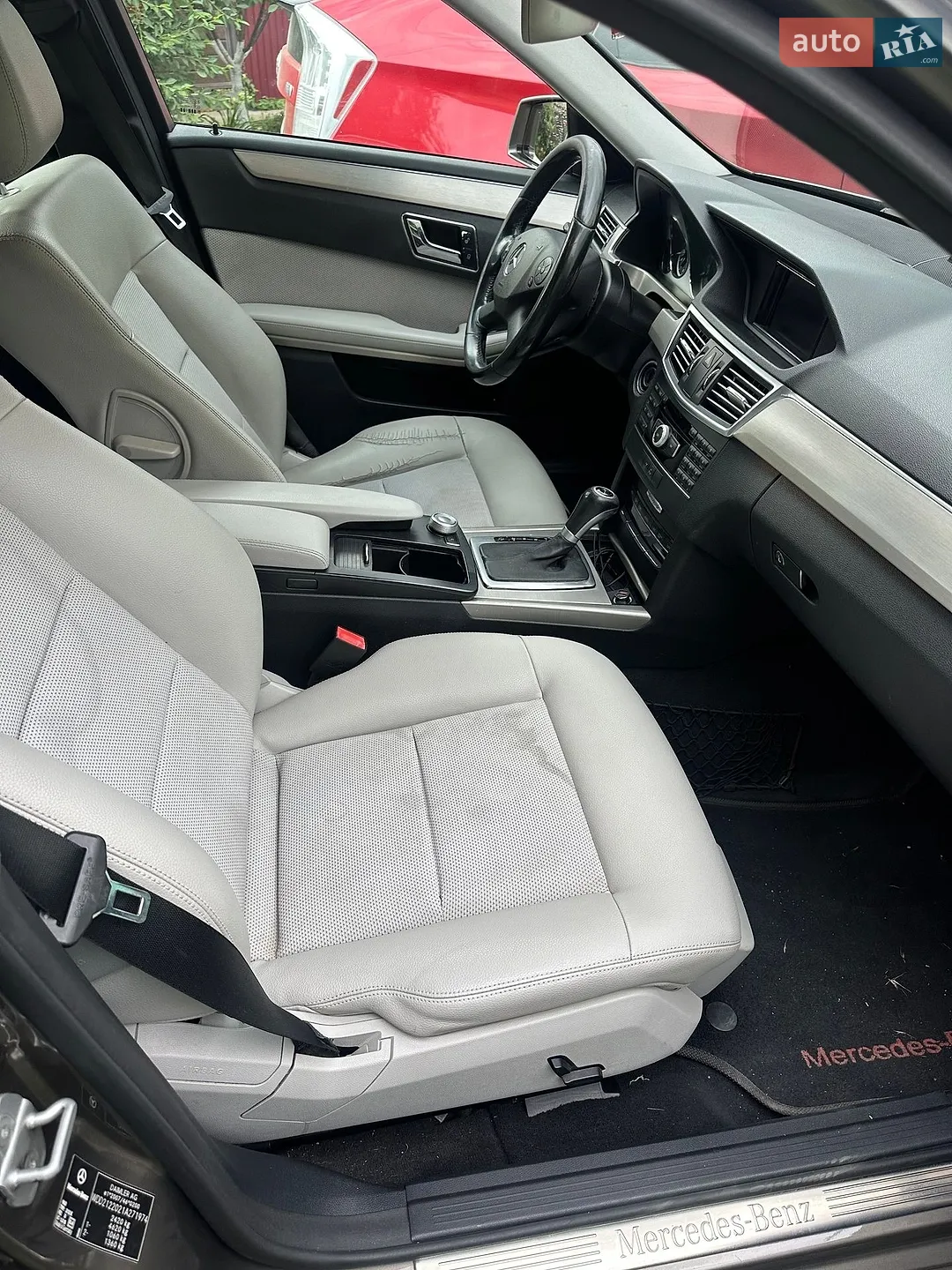 2010 Mercedes-Benz E-klasse - мініатюра 10