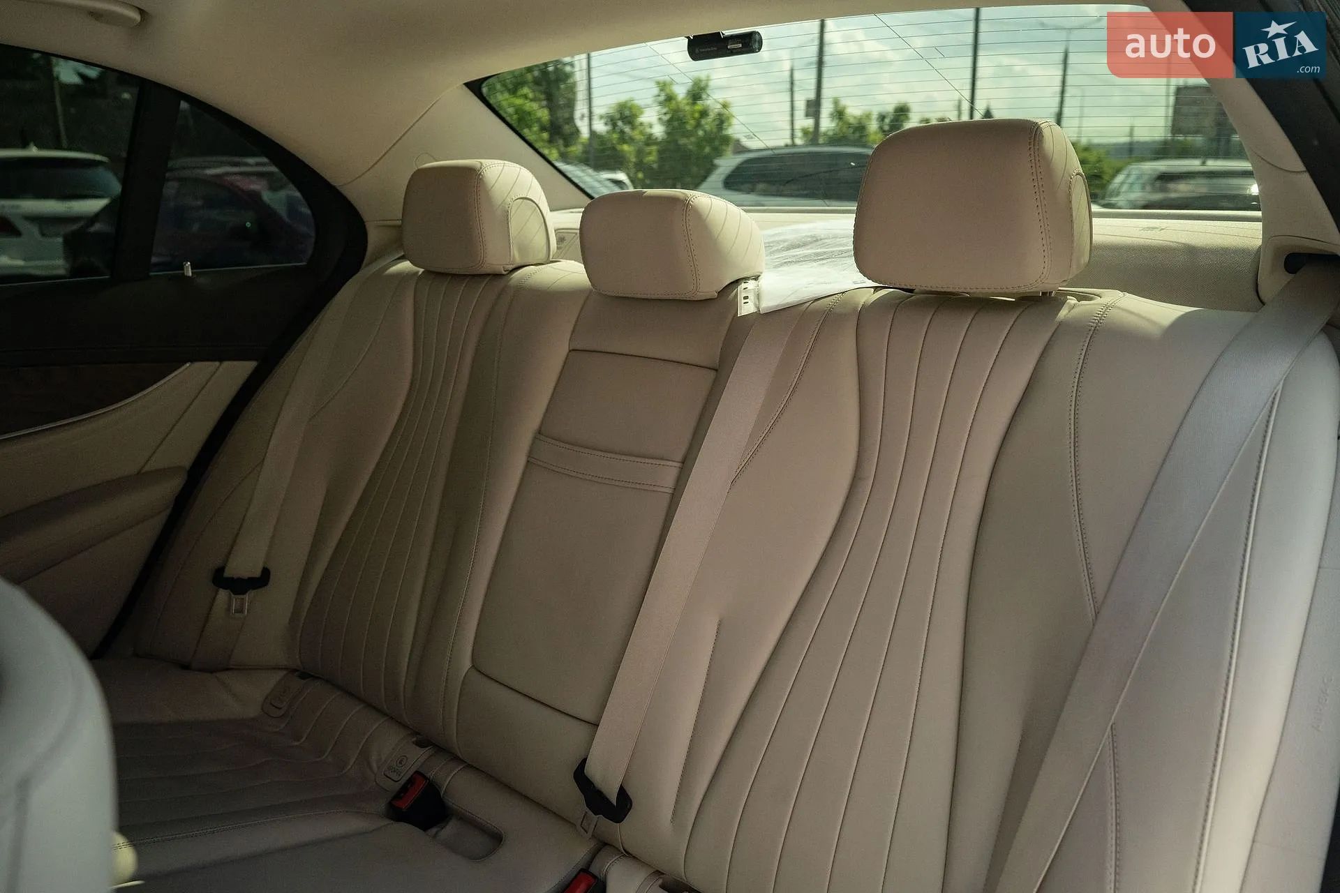 2016 Mercedes-Benz E-klasse - мініатюра 40