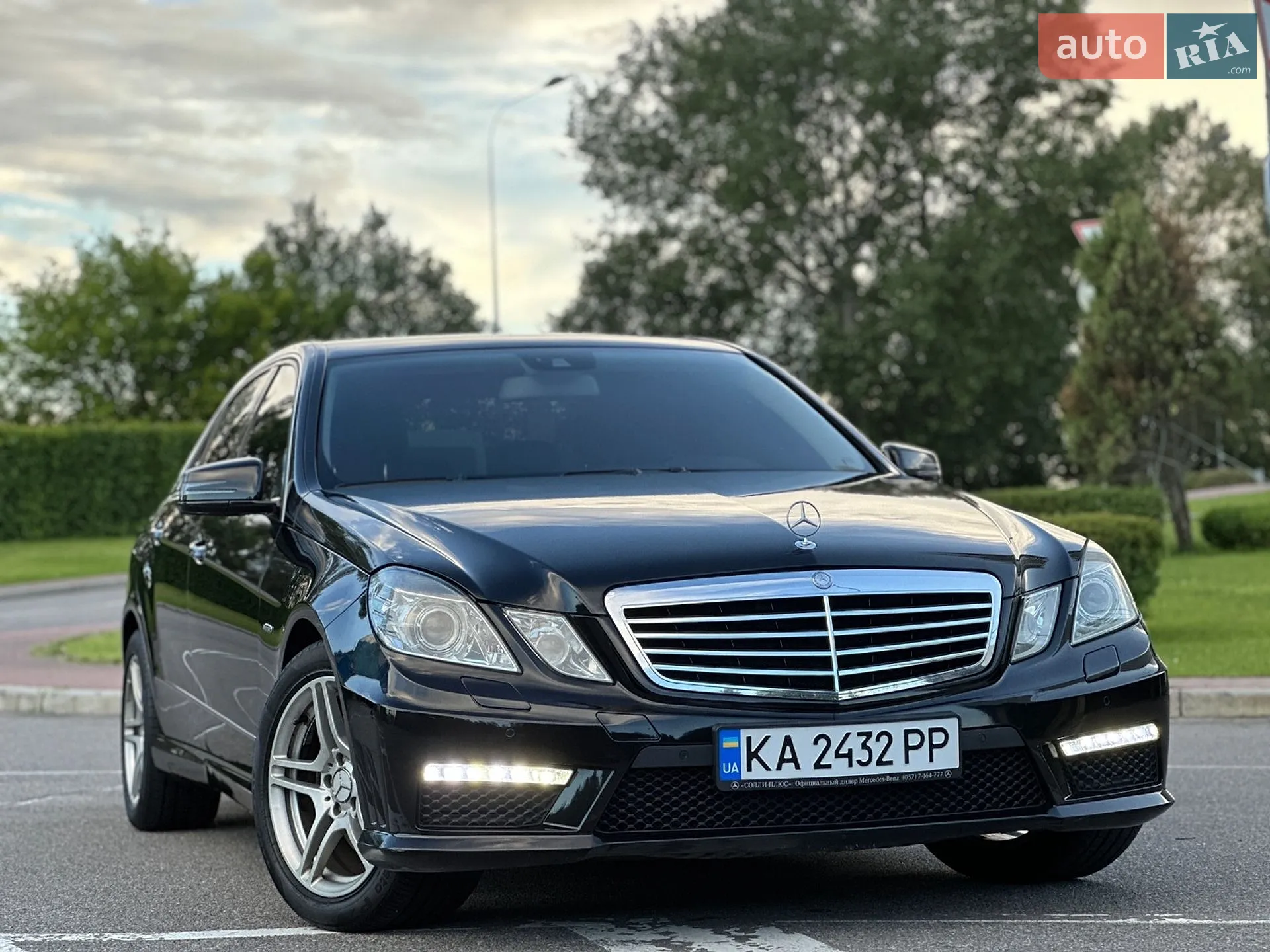 2011 Mercedes-Benz E-klasse - мініатюра 3