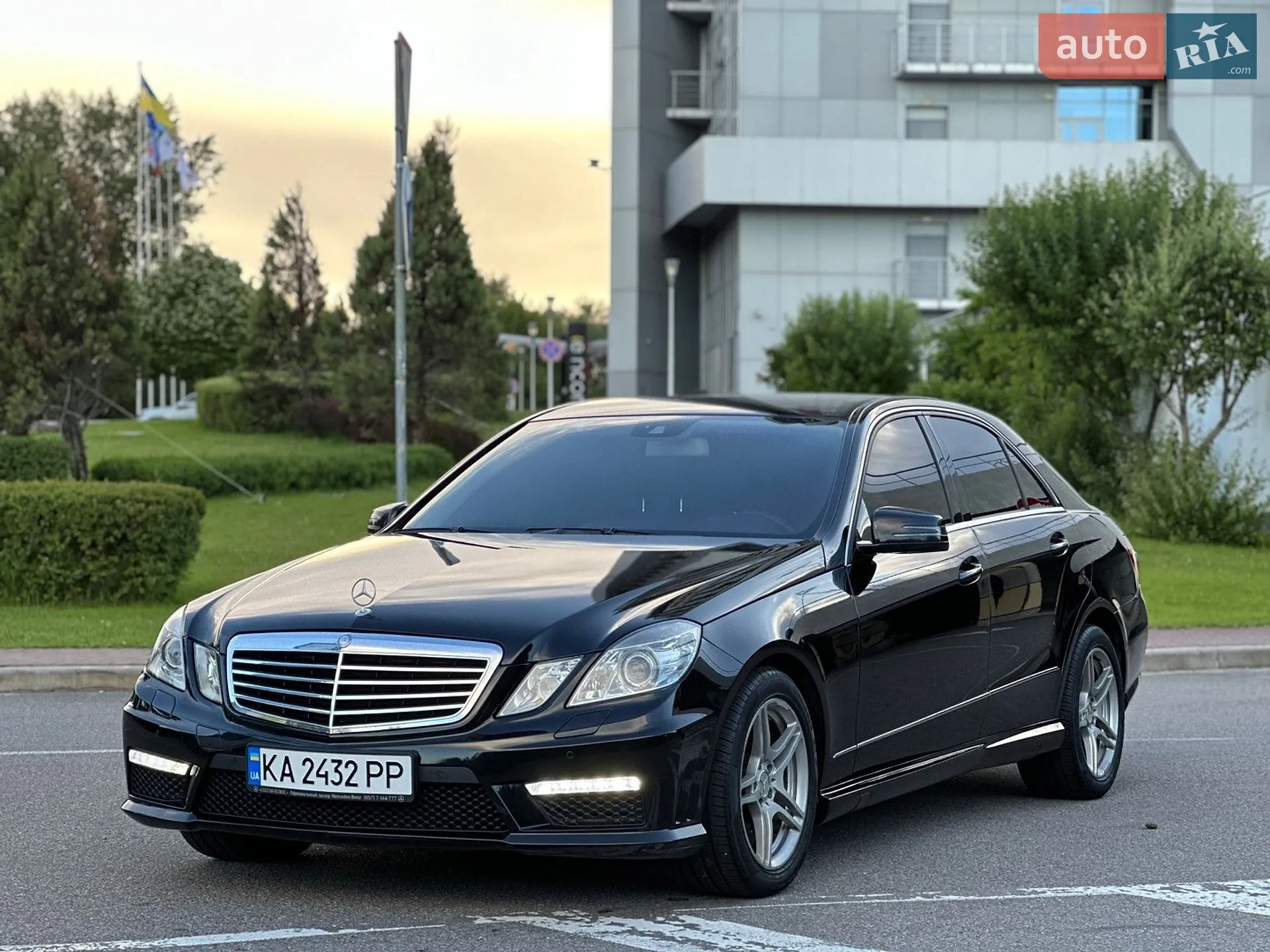 2011 Mercedes-Benz E-klasse - мініатюра 18