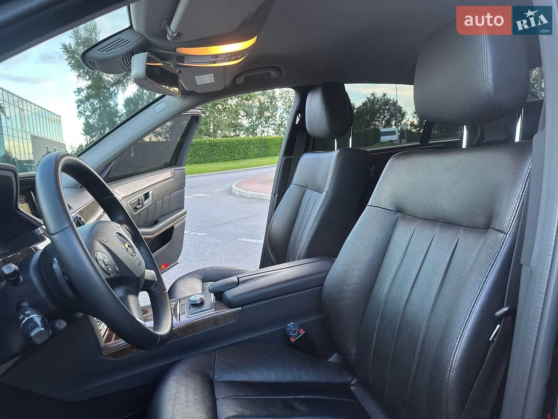 2011 Mercedes-Benz E-klasse - мініатюра 24