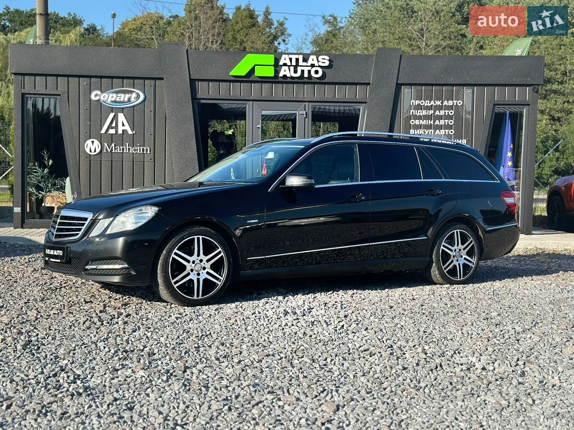 2011 Mercedes-Benz E-klasse - фото 1