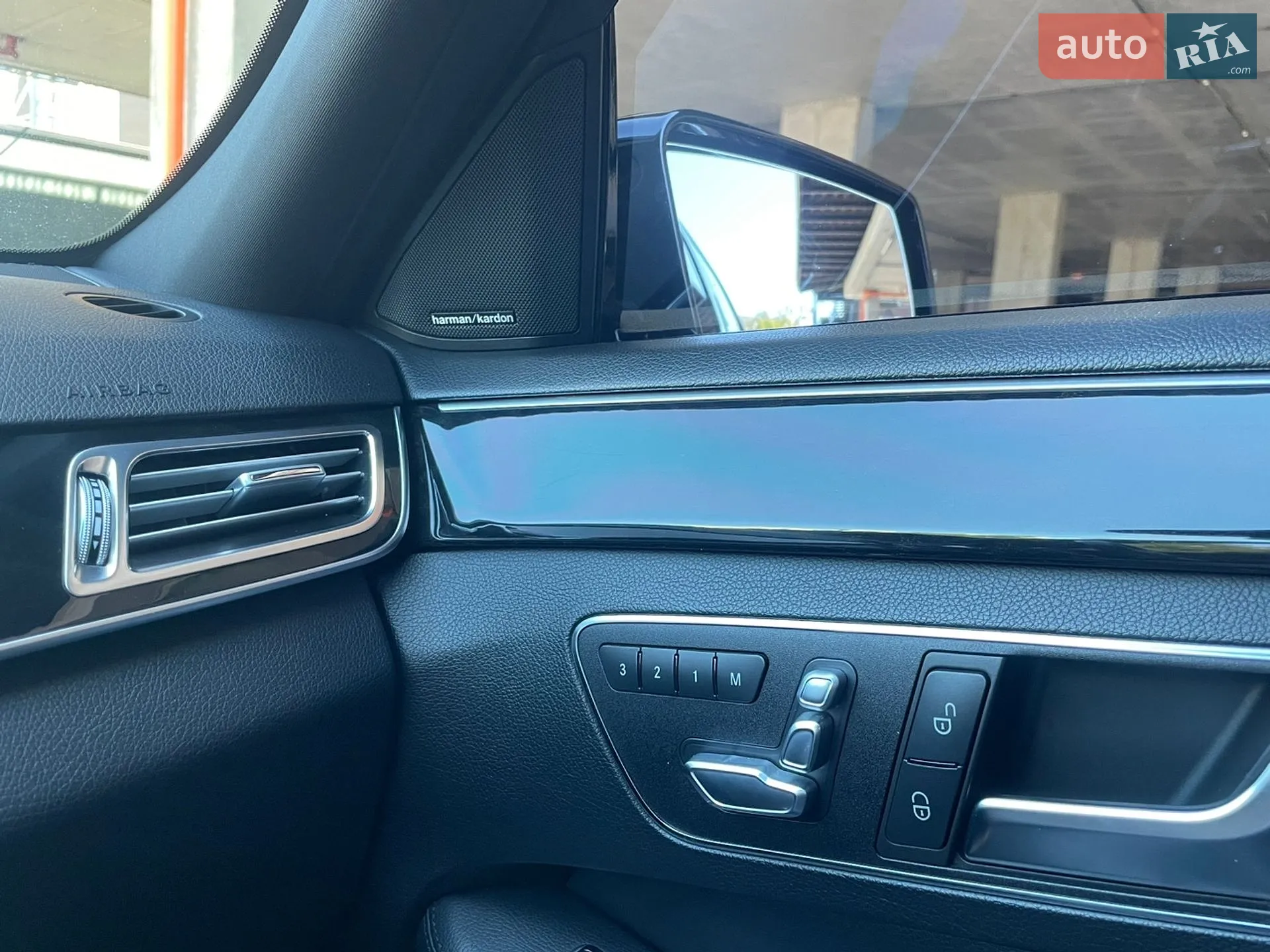 2015 Mercedes-Benz E-klasse - мініатюра 20