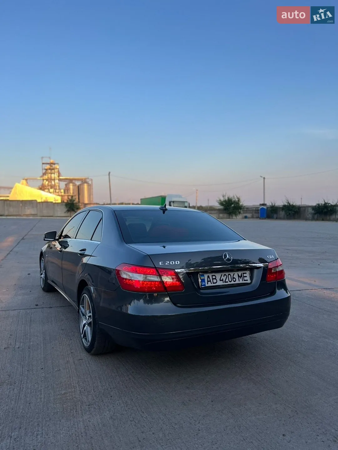 2010 Mercedes-Benz E-klasse - мініатюра 5