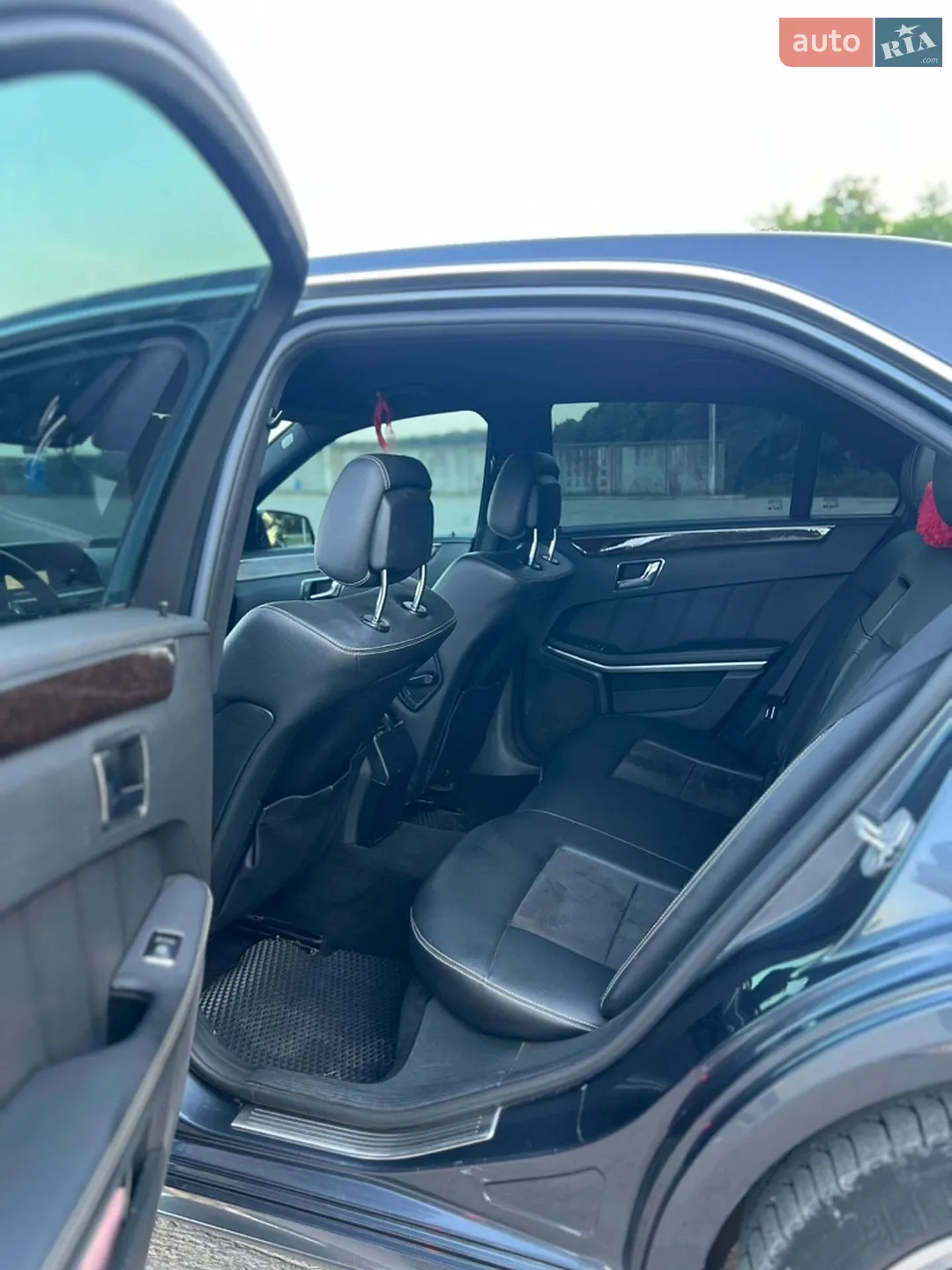 2010 Mercedes-Benz E-klasse - мініатюра 13