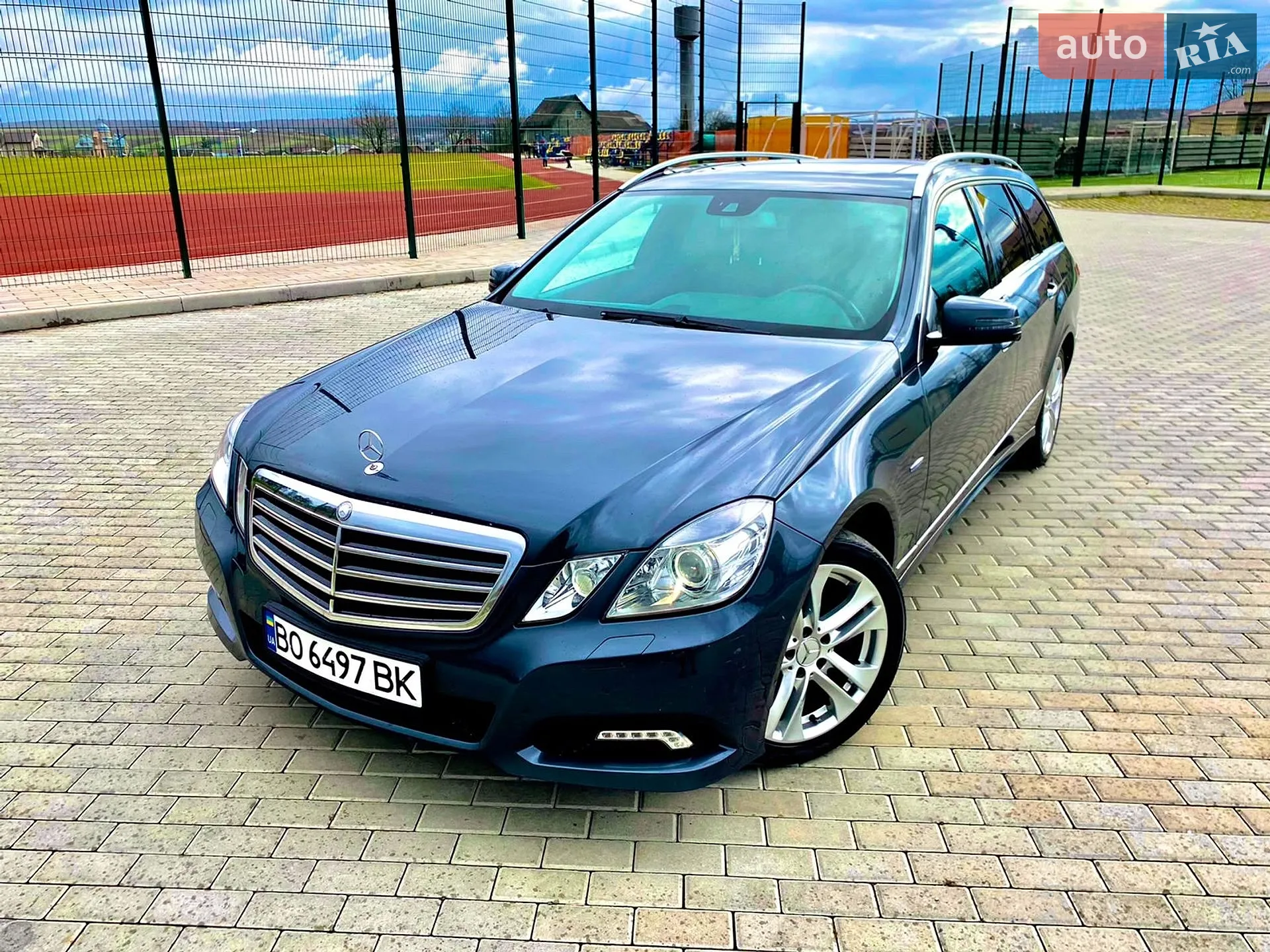2010 Mercedes-Benz E-klasse - мініатюра 13