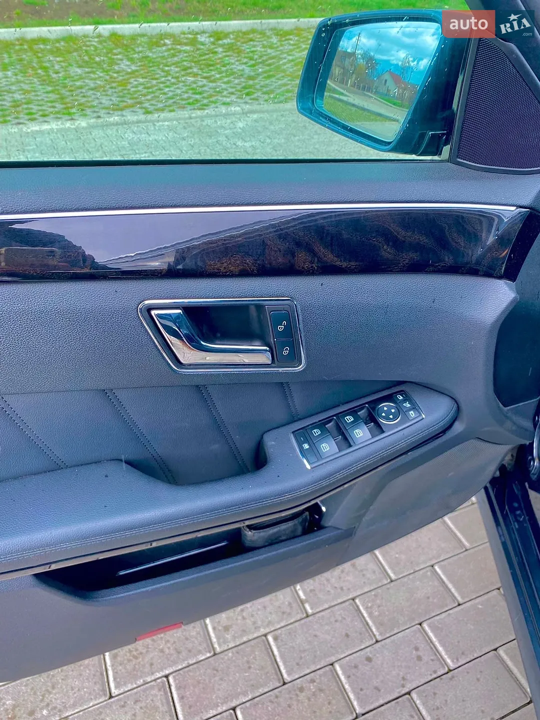 2010 Mercedes-Benz E-klasse - мініатюра 27