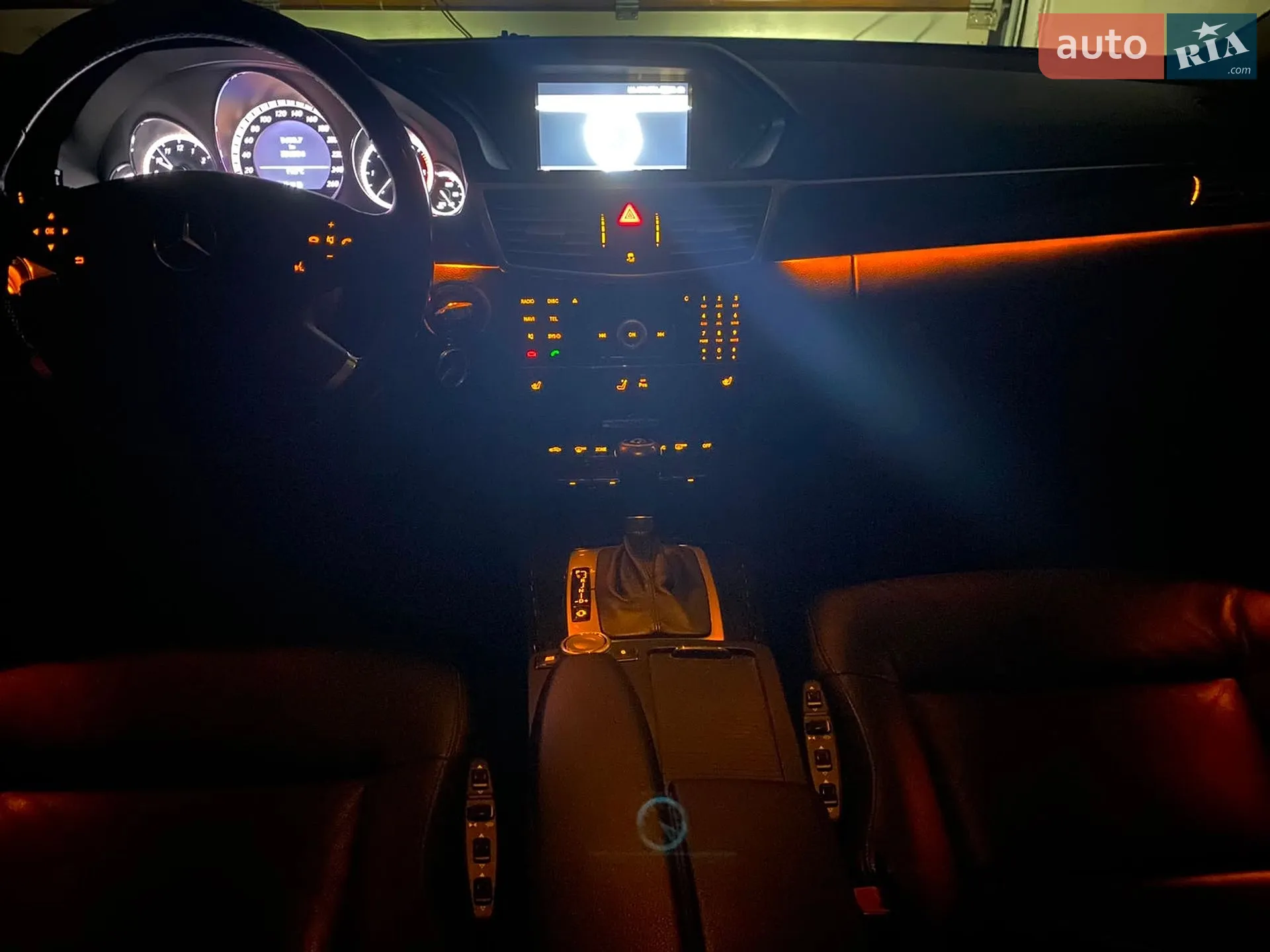 2010 Mercedes-Benz E-klasse - мініатюра 41