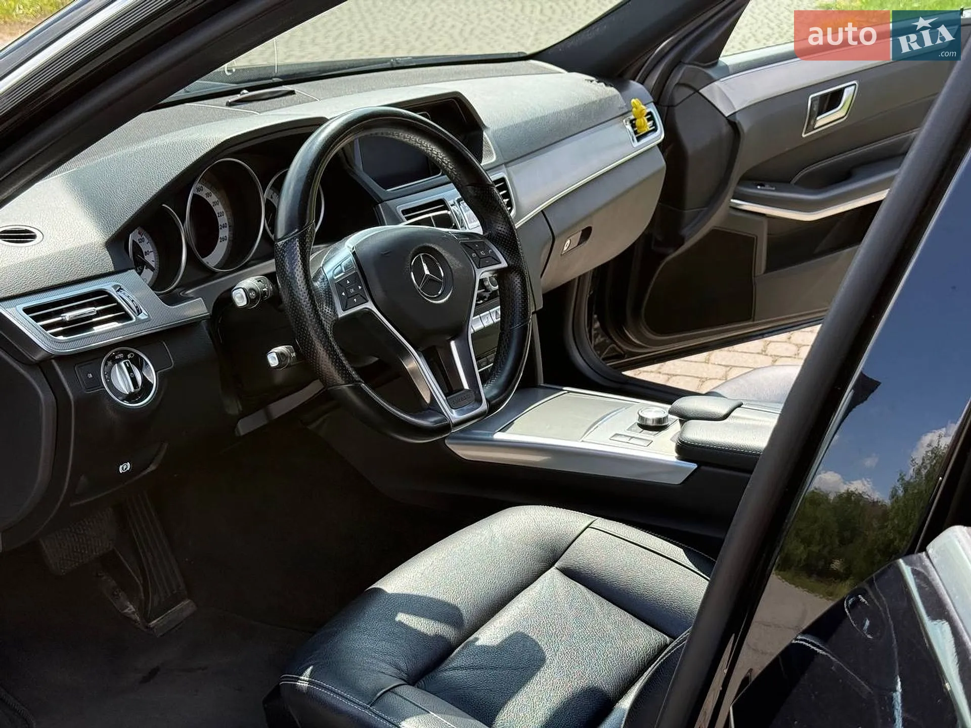 2013 Mercedes-Benz E-klasse - мініатюра 9
