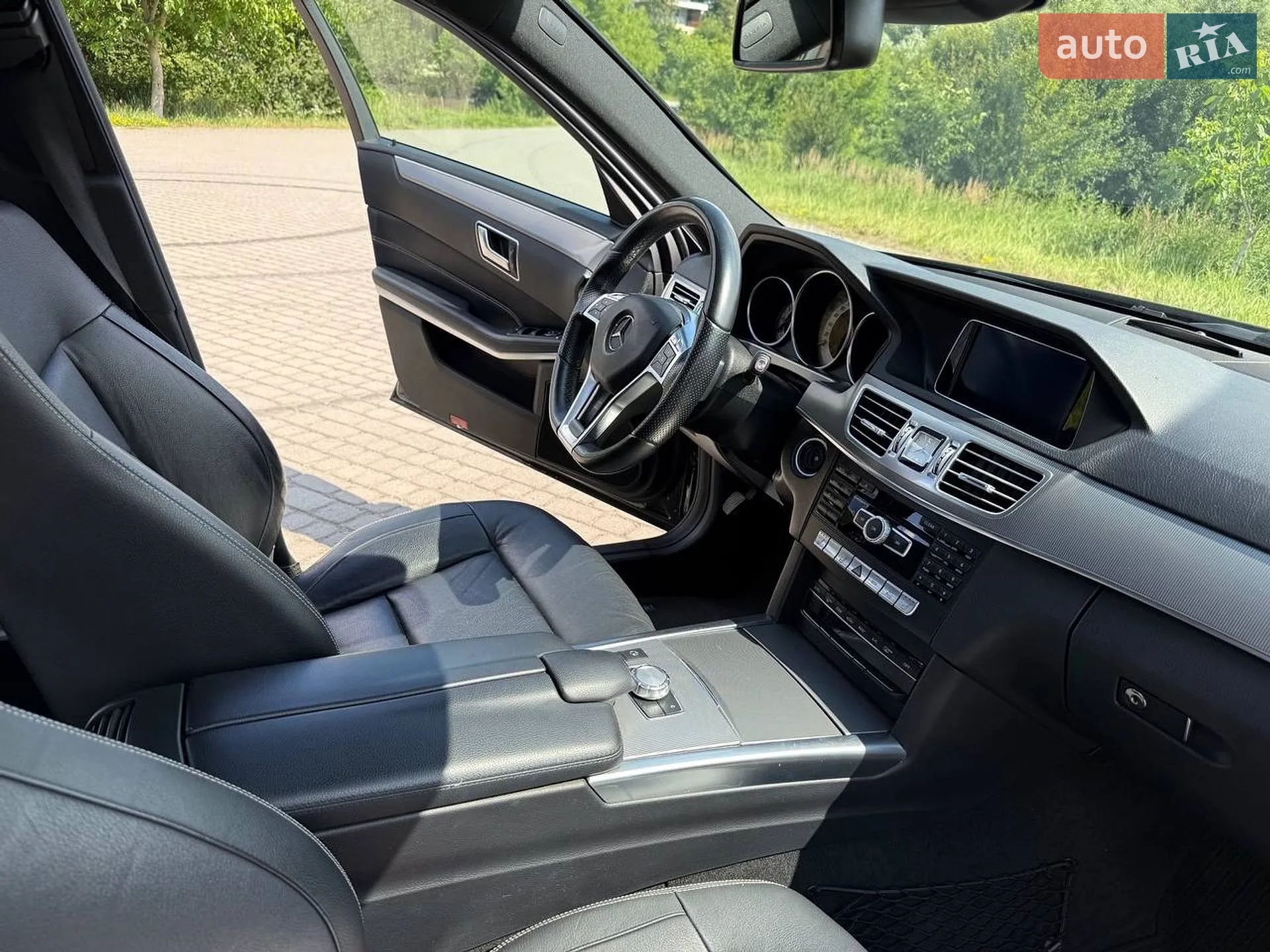 2013 Mercedes-Benz E-klasse - мініатюра 12